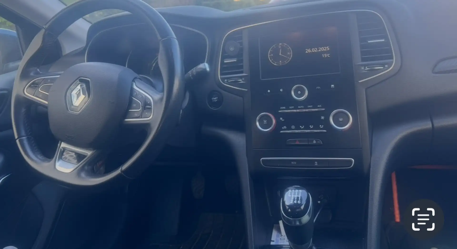Renault Megane Gris - 1