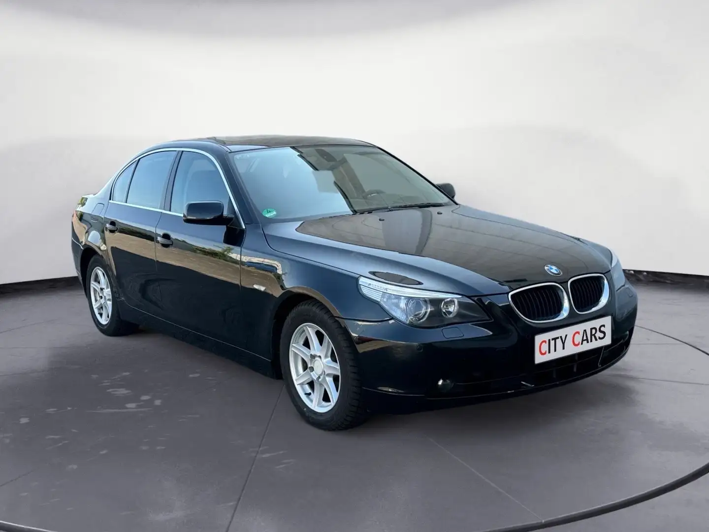 BMW 520 Baureihe 5 Lim. 520d Navi Leder Xenon Noir - 2