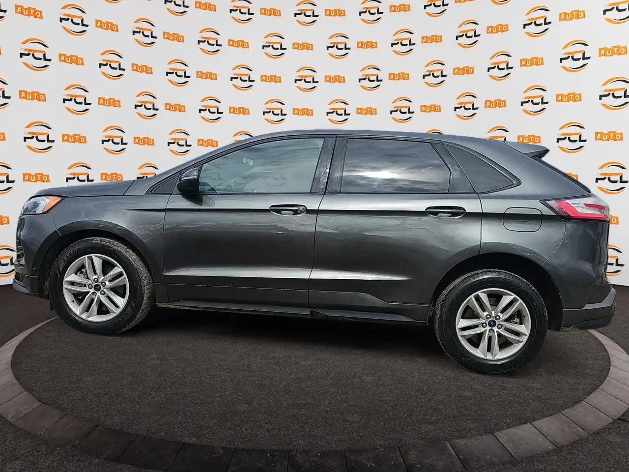 Ford Edge снимка Ford Edge