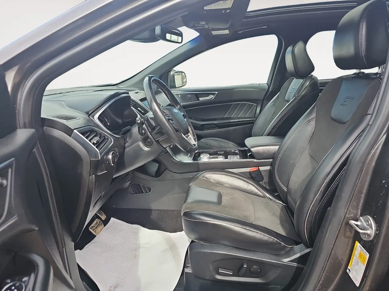 Ford Edge снимка Ford Edge
