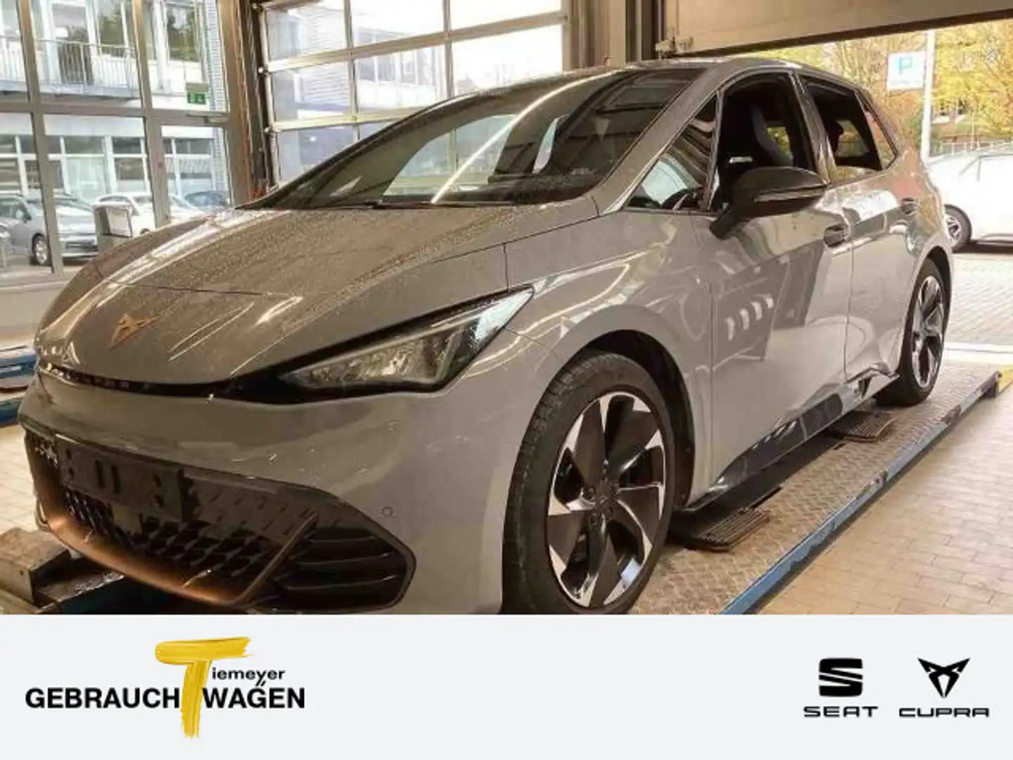 CUPRA Born e-BOOST LM19 WÄRMEPUMPE HEAD-UP PILOT M+ NA Grau - 1