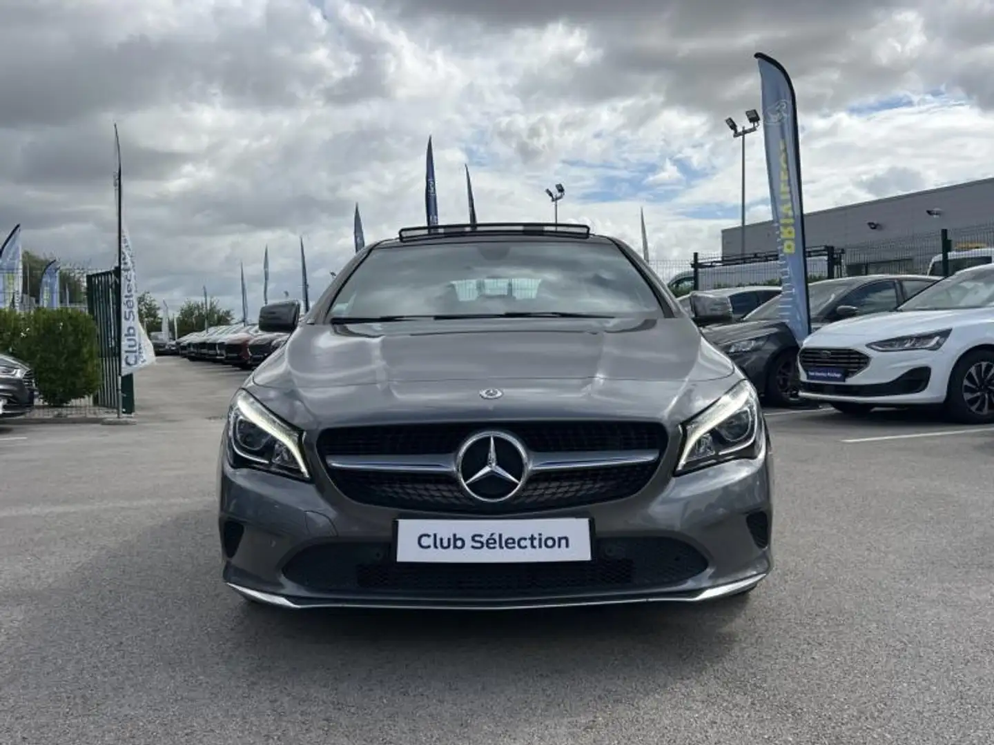 Mercedes-Benz CLA 180 180 Sensation 7G-DCT Euro6d-T Gris - 2