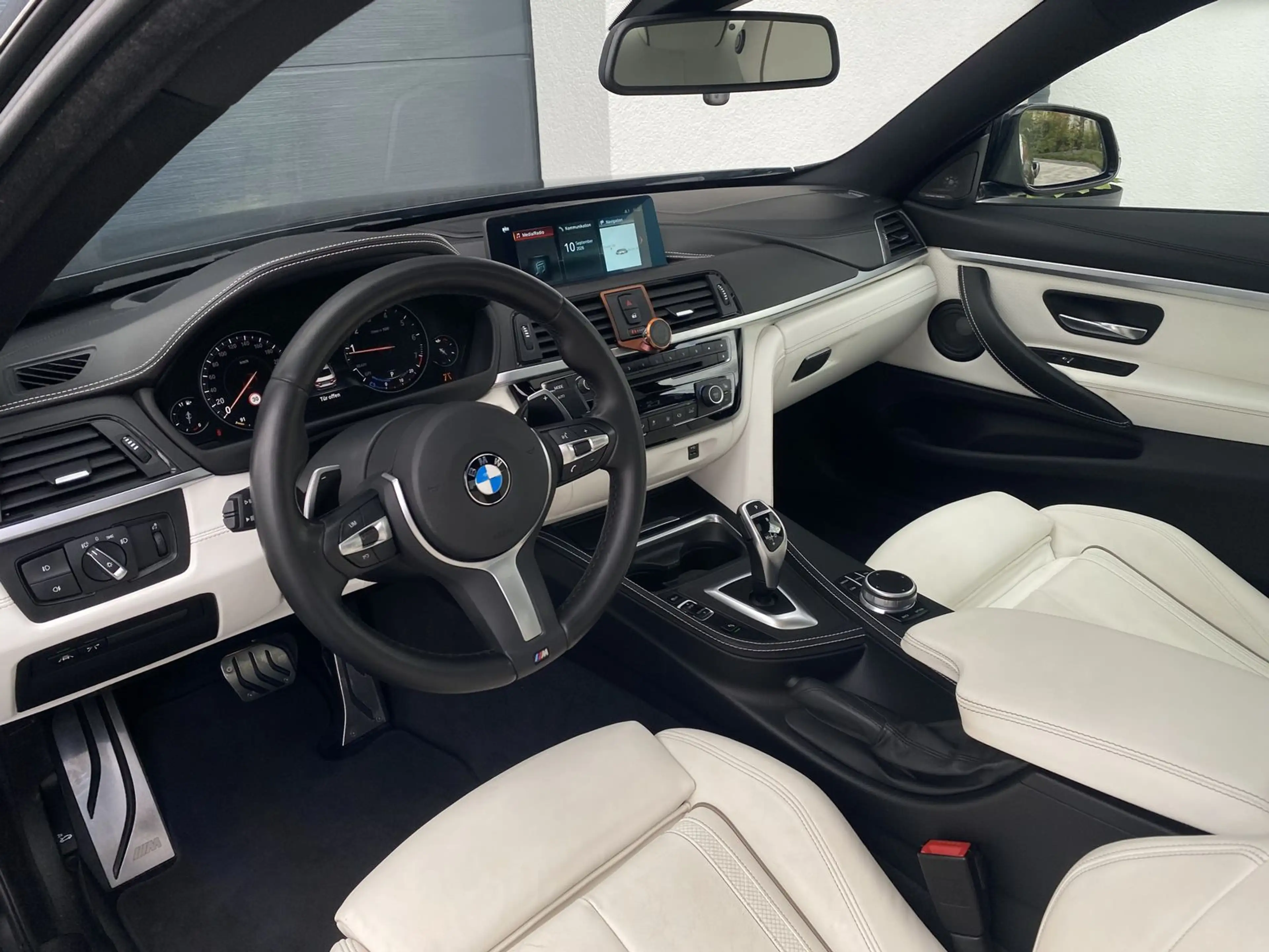 BMW 440 i xDr M Sport AKRA GW-FW GSD HUD H/K INDIVID — photo 13