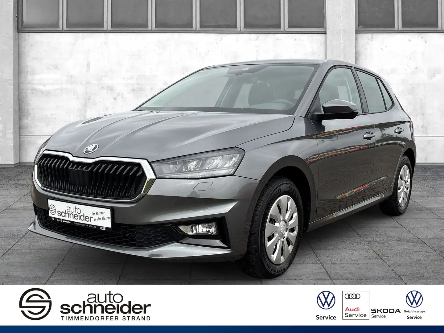 Skoda Fabia Fabia 1.0 MPI Essence LaneAssist DAB LED PDC APP Grau - 1