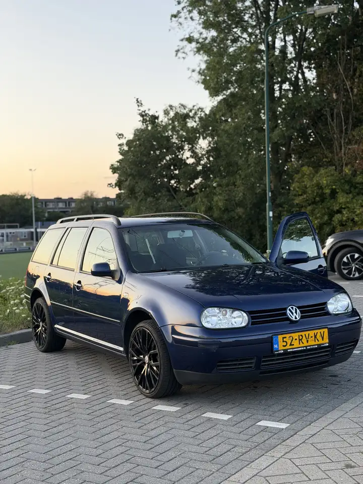 Volkswagen Golf Variant