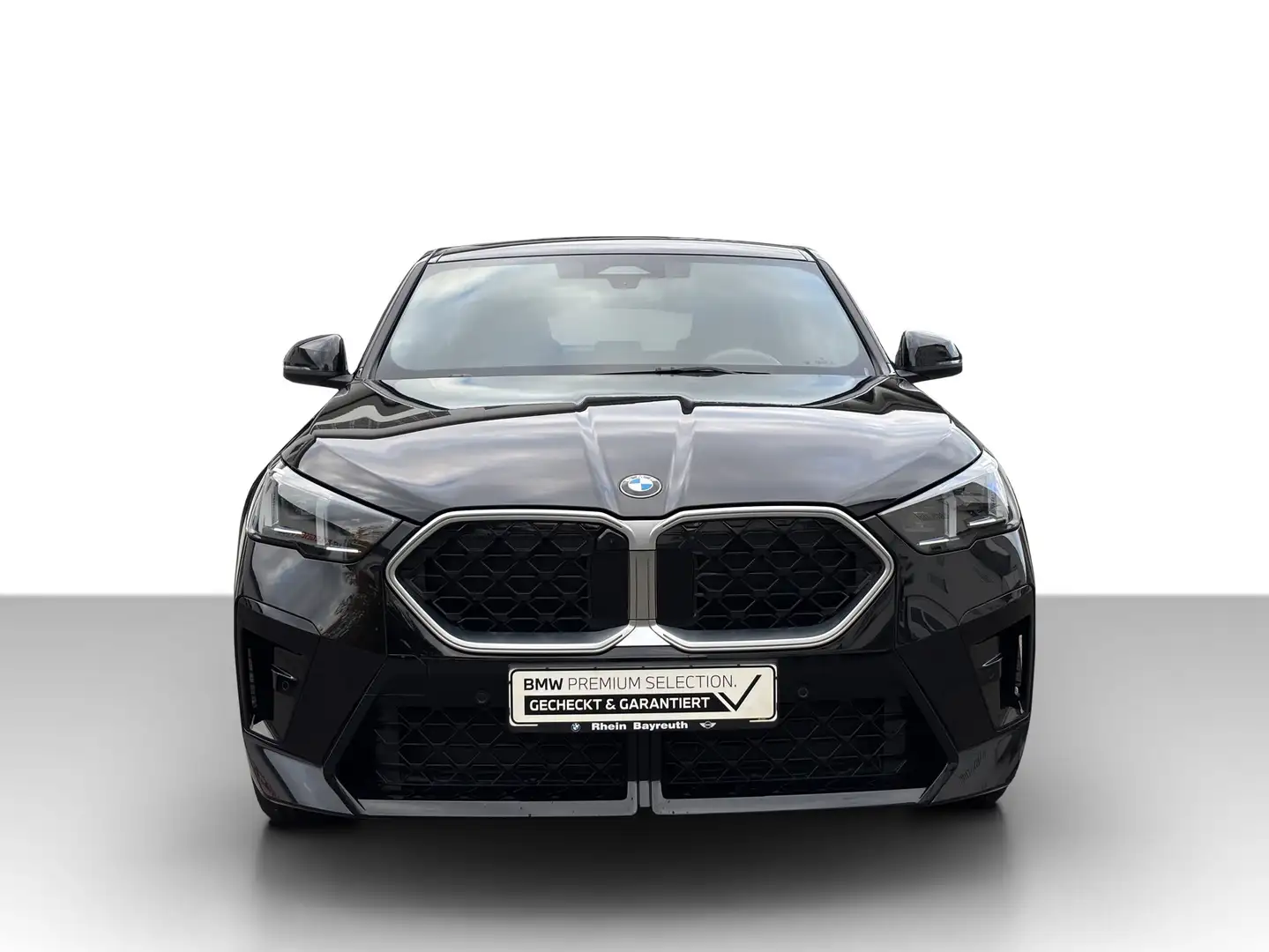 BMW X2 sDrive20i M Sport AdapLED HUD ACC AHK Park+ AdapLE Schwarz - 2