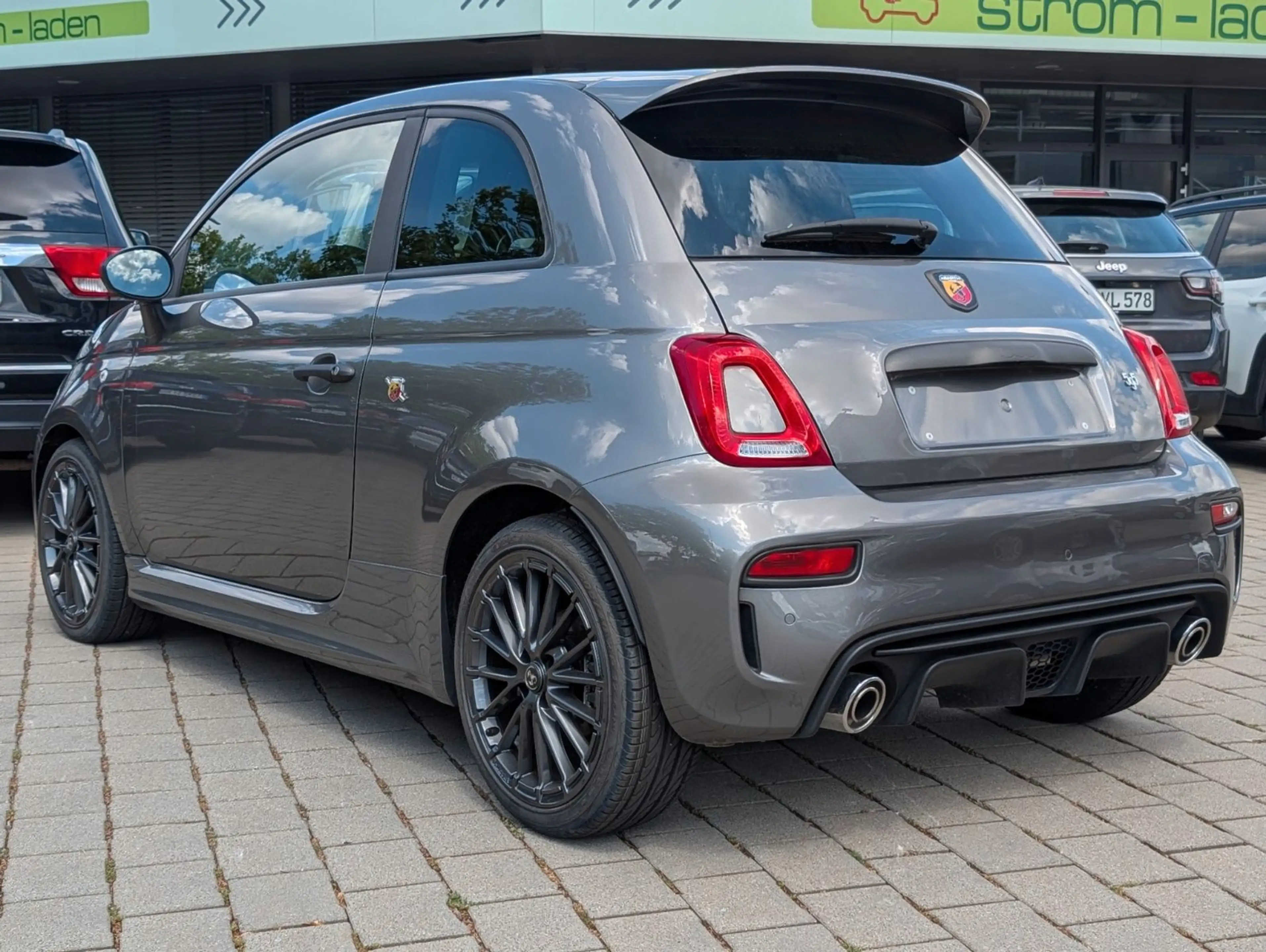 Abarth 595 T-Jet Record Grau Schalter PDC BEATS    EU — photo 8
