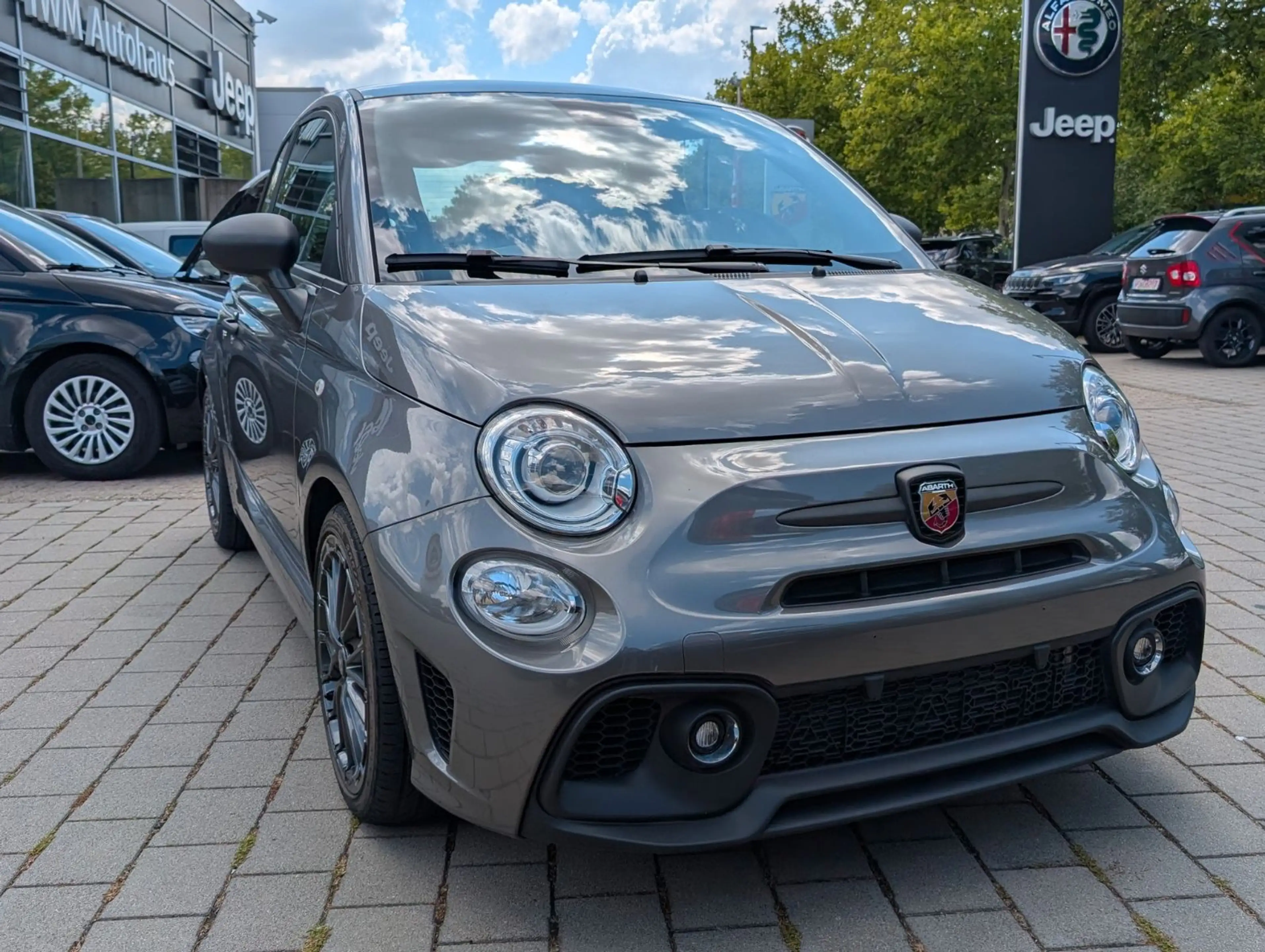 Abarth 595 T-Jet Record Grau Schalter PDC BEATS    EU — photo 4