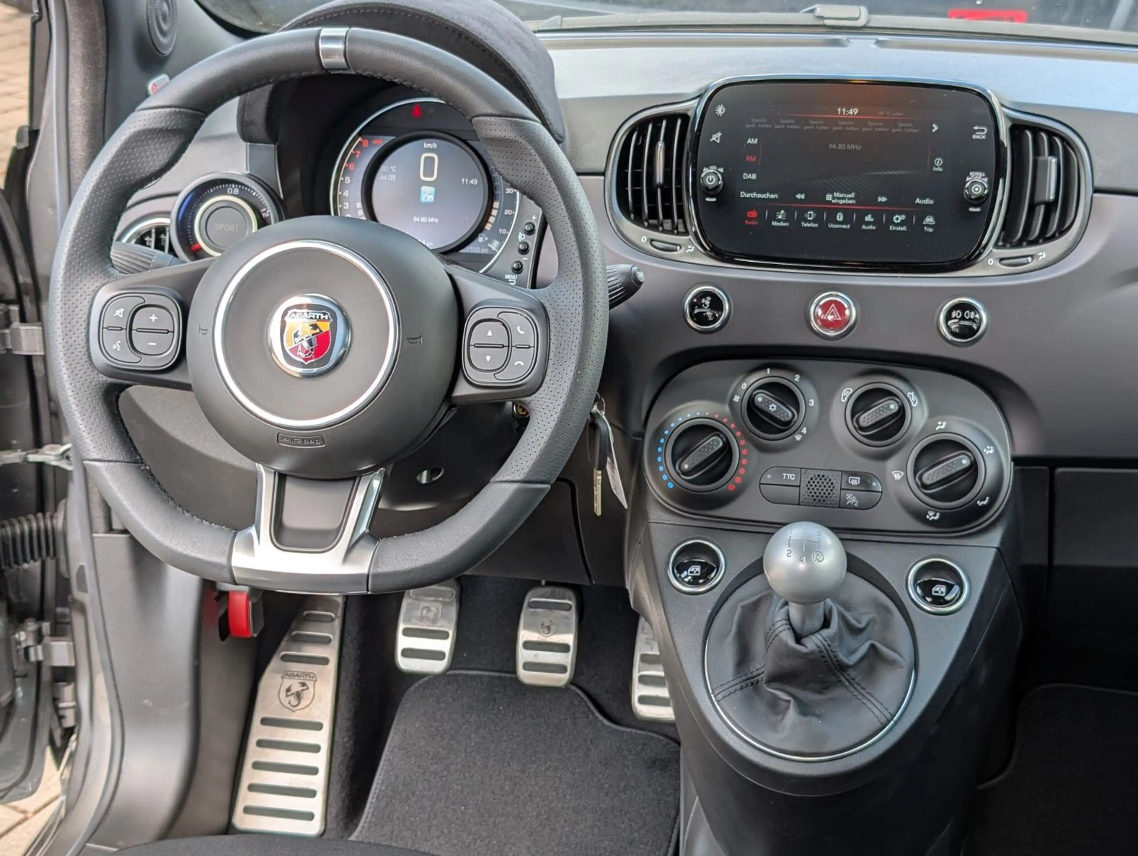 Abarth 595 T-Jet Record Grau Schalter PDC BEATS    EU — photo 12