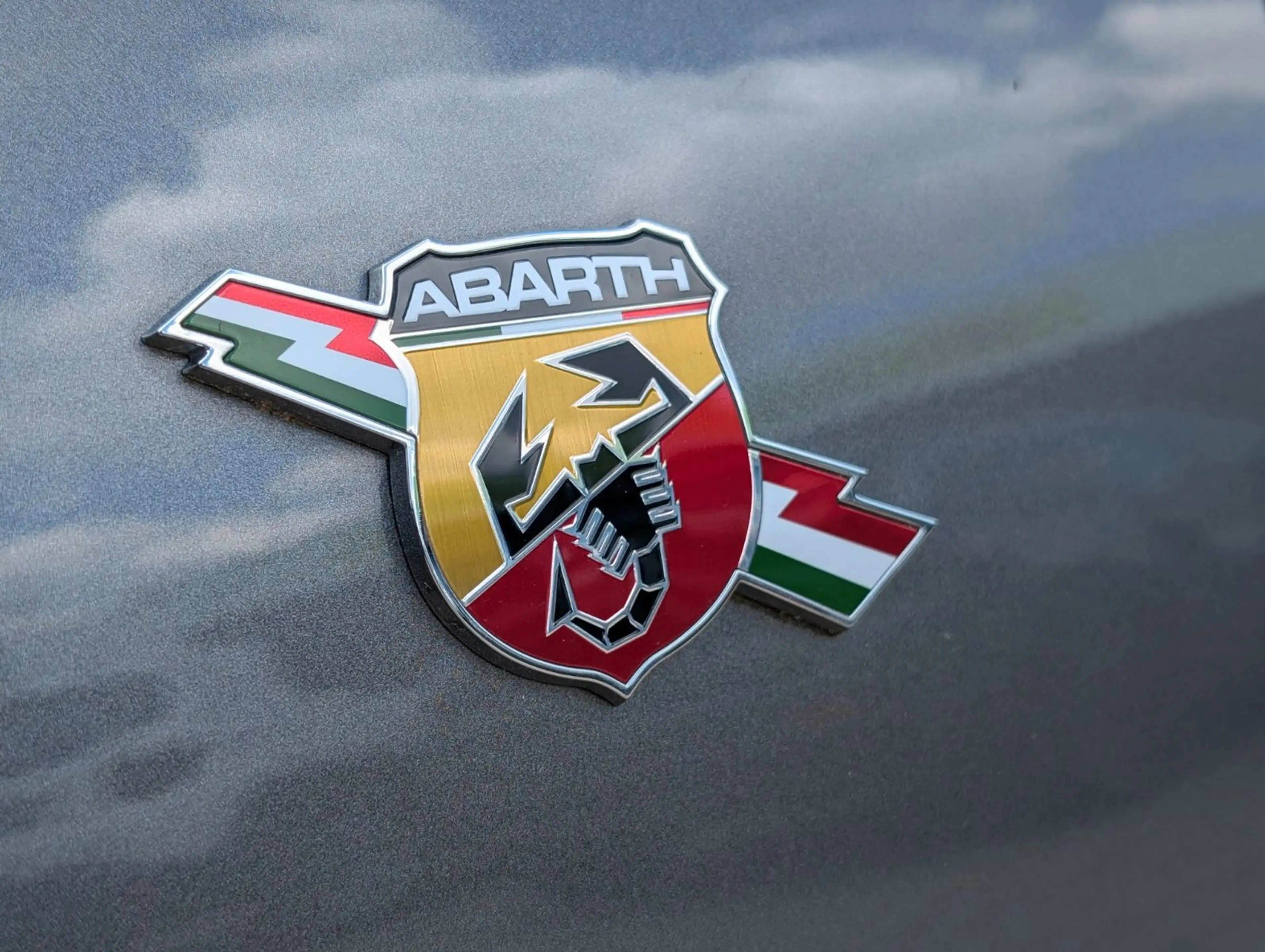 Abarth 595 T-Jet Record Grau Schalter PDC BEATS    EU — photo 6