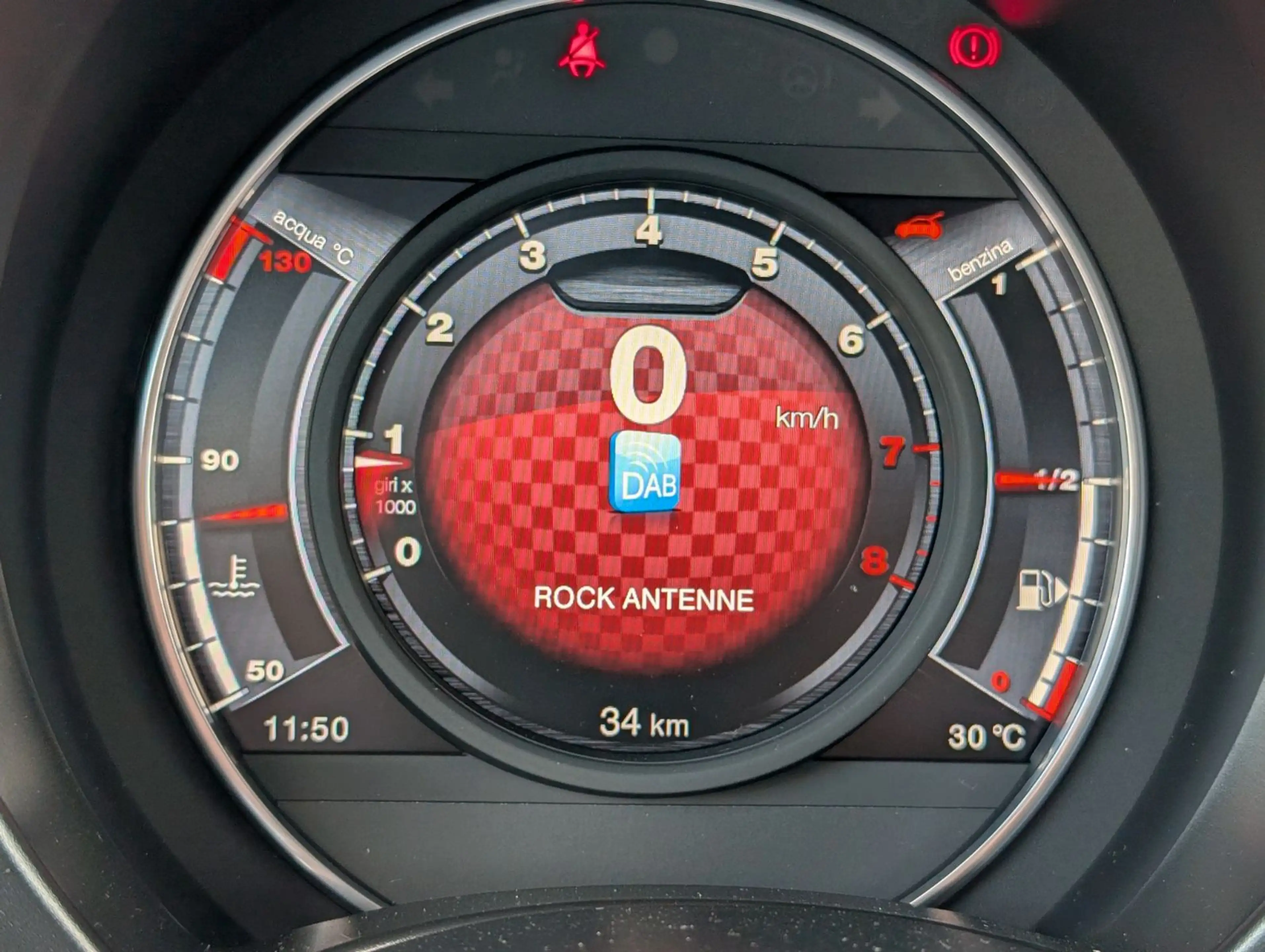 Abarth 595 T-Jet Record Grau Schalter PDC BEATS    EU — photo 15