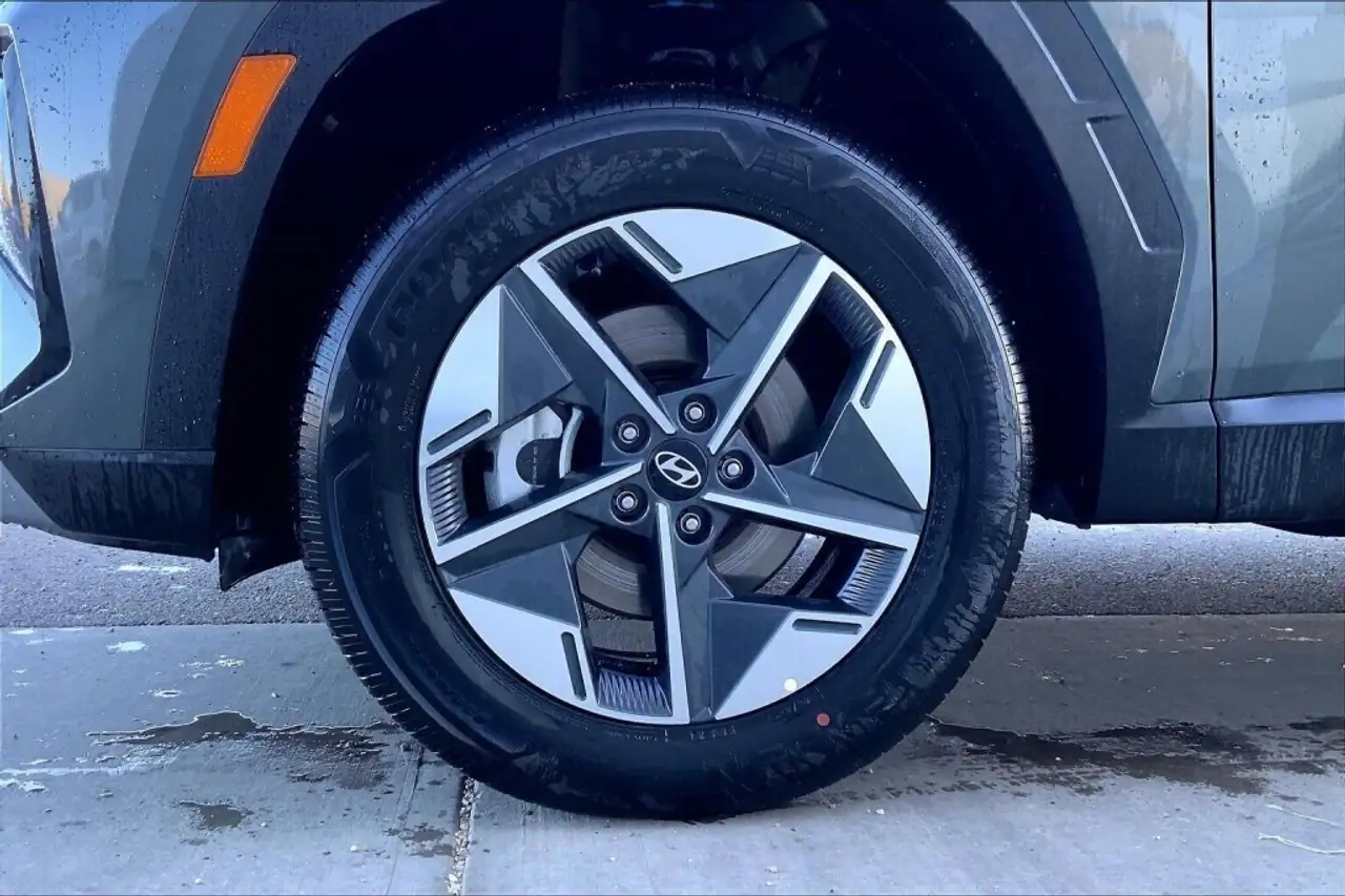 Hyundai TUCSON снимка Hyundai TUCSON