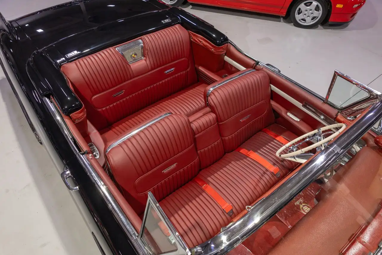 Cadillac Eldorado Biarritz, foto 5