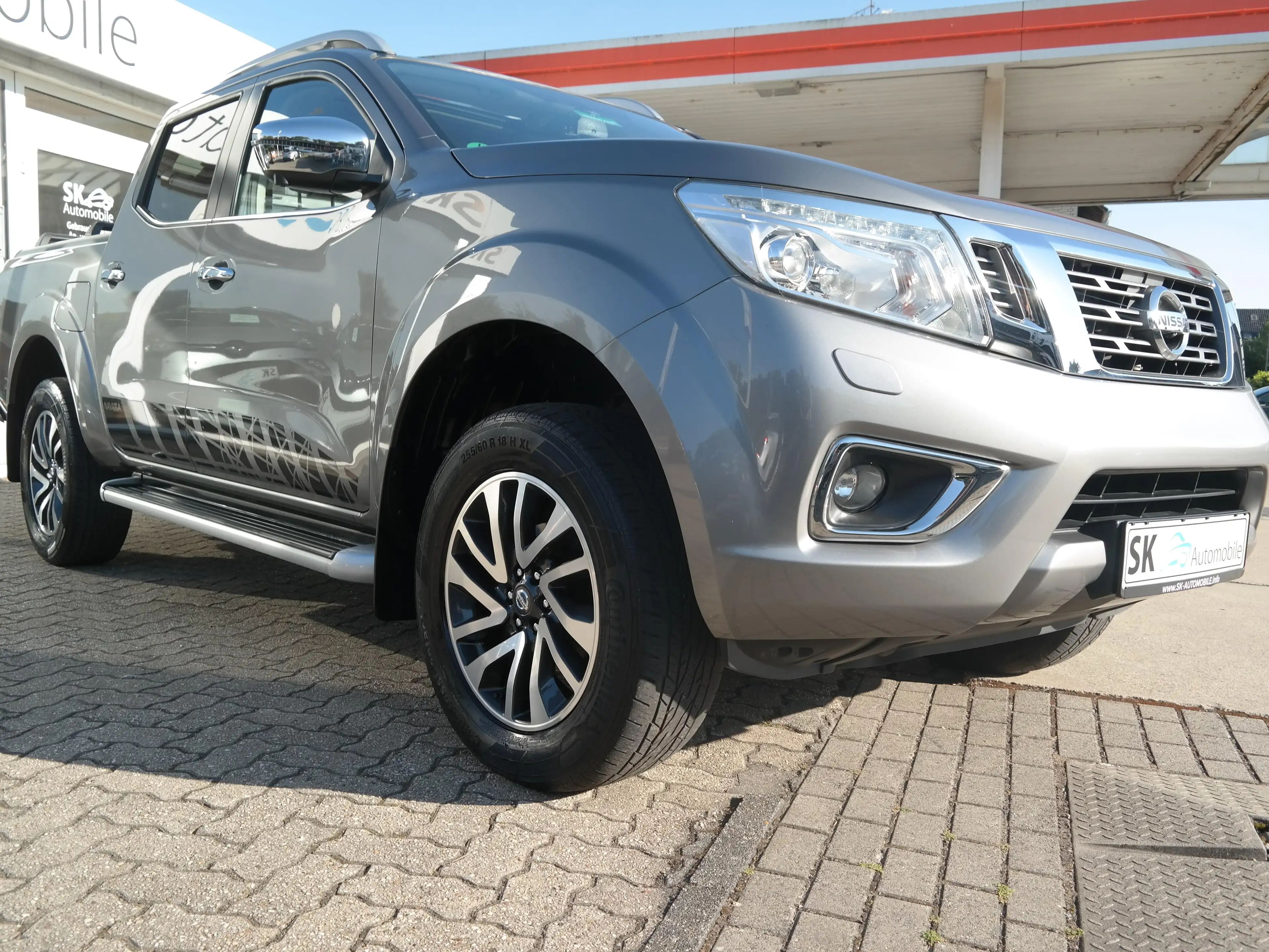 Nissan NP300 Double Cab 4x4*2.Hand*Scheckheft*Automatik — photo 3