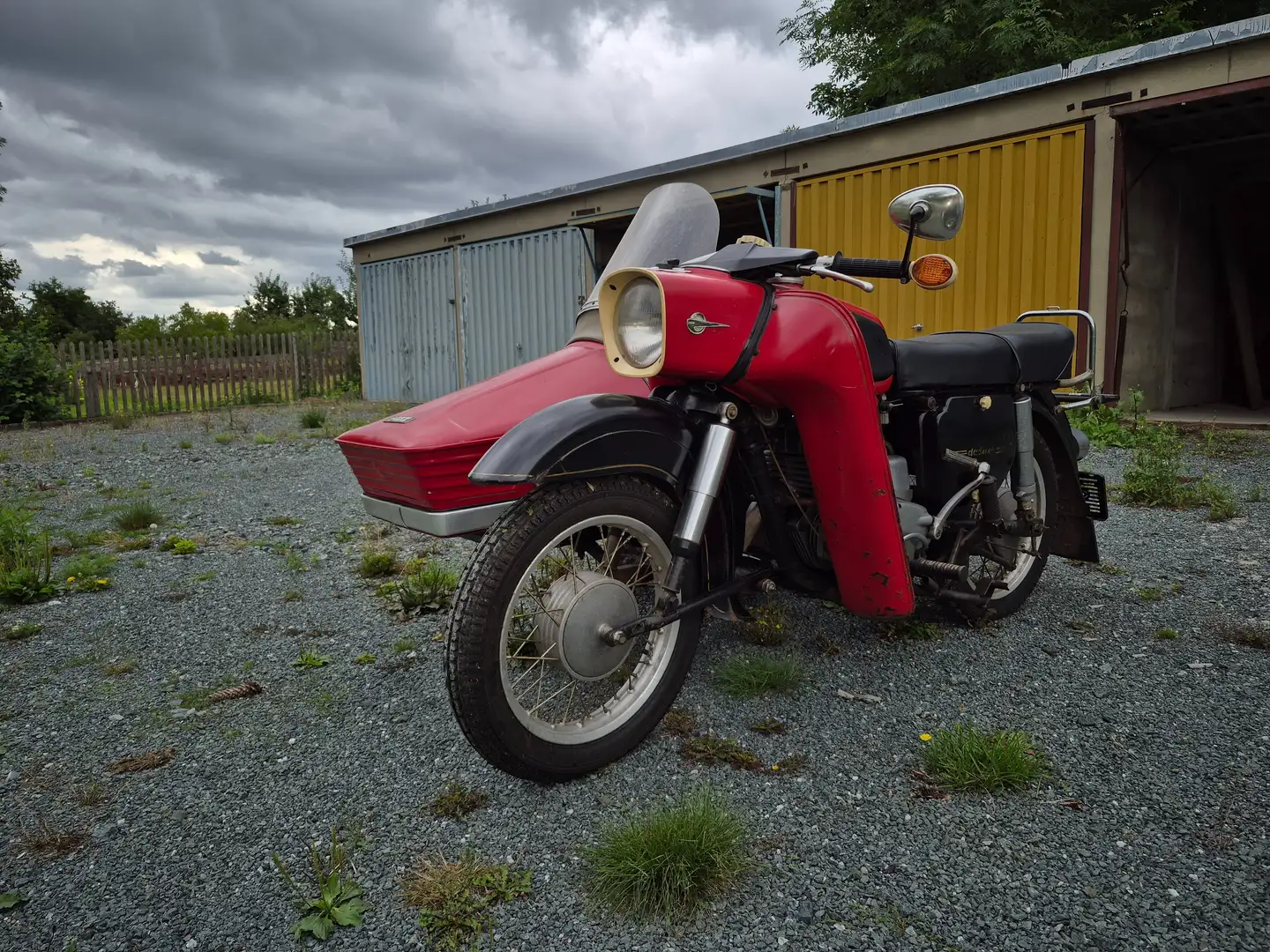 MZ ES 250 Trophy 250/2 trophy gespann tausch trabant crna - 1