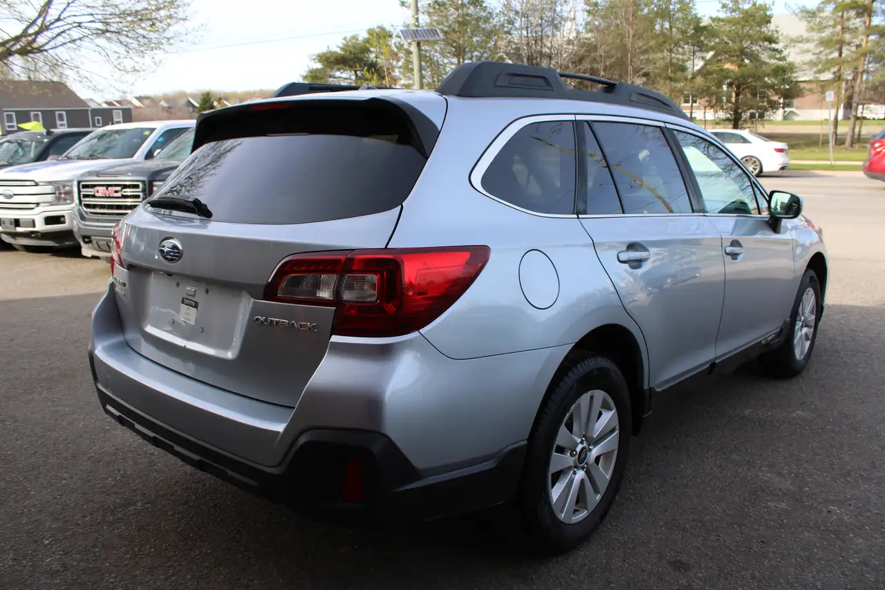 Subaru OUTBACK снимка Subaru OUTBACK