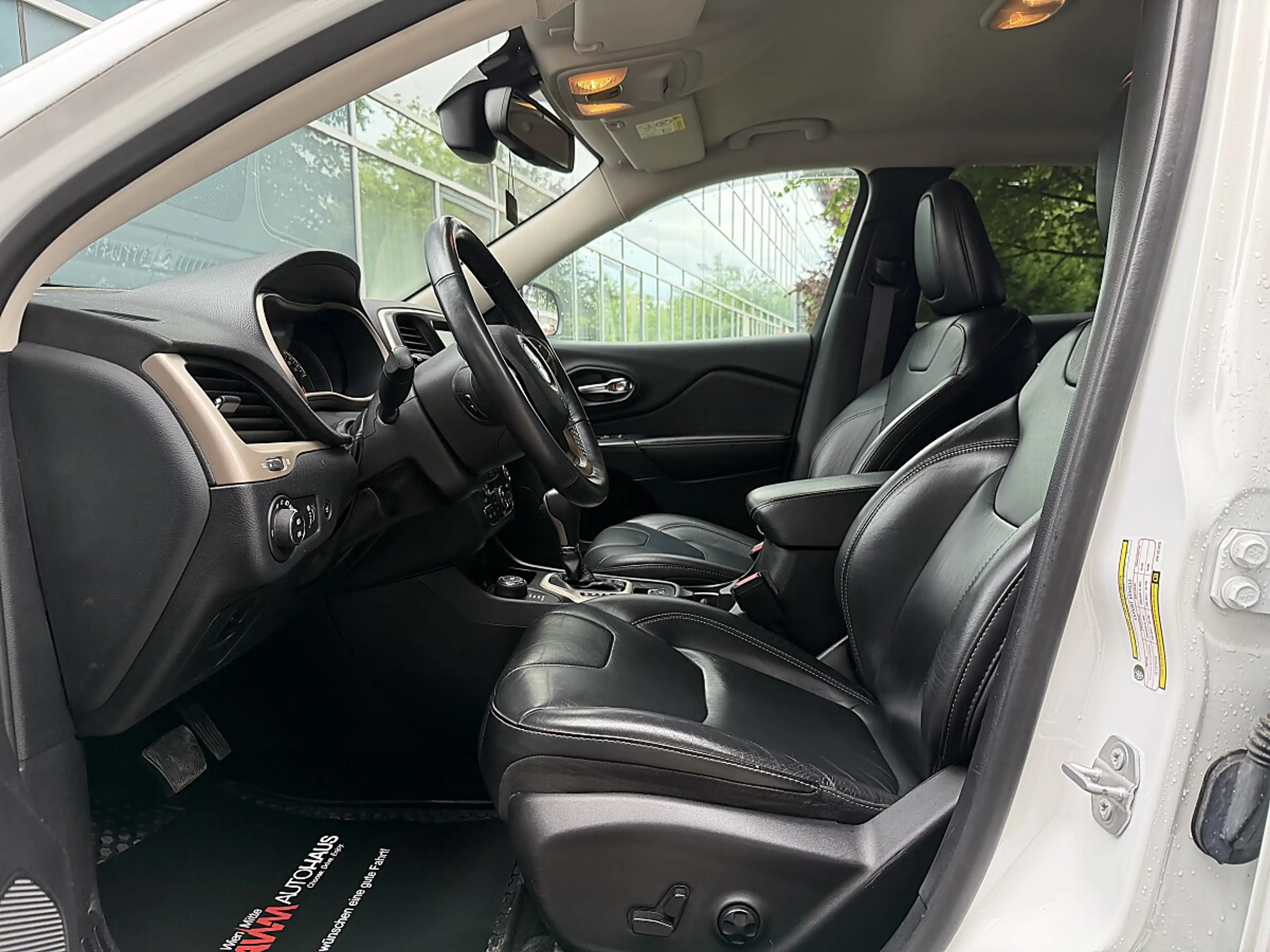 Jeep Cherokee 2,2 MultiJet AWD Automatik | Night Eagle/Altitu... — photo 9