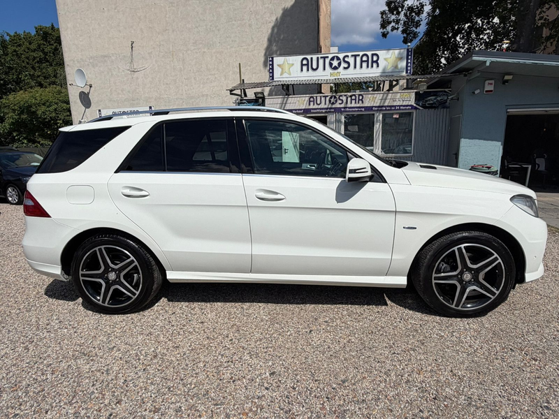Mercedes-Benz ML 250 BlueTEC 4MATIC*AMG Line*Panorama*Top — photo 5