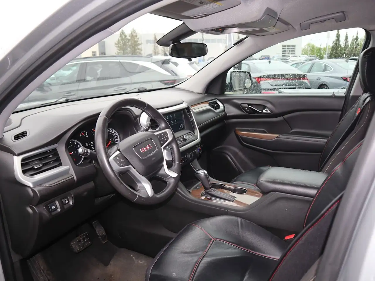 GMC Acadia fotografie GMC Acadia