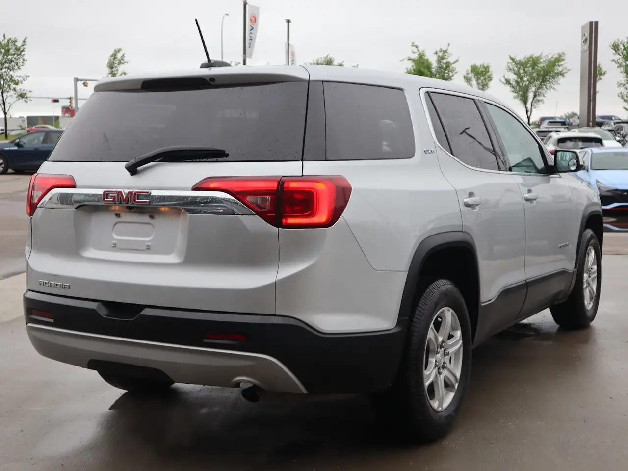GMC Acadia fotografie GMC Acadia