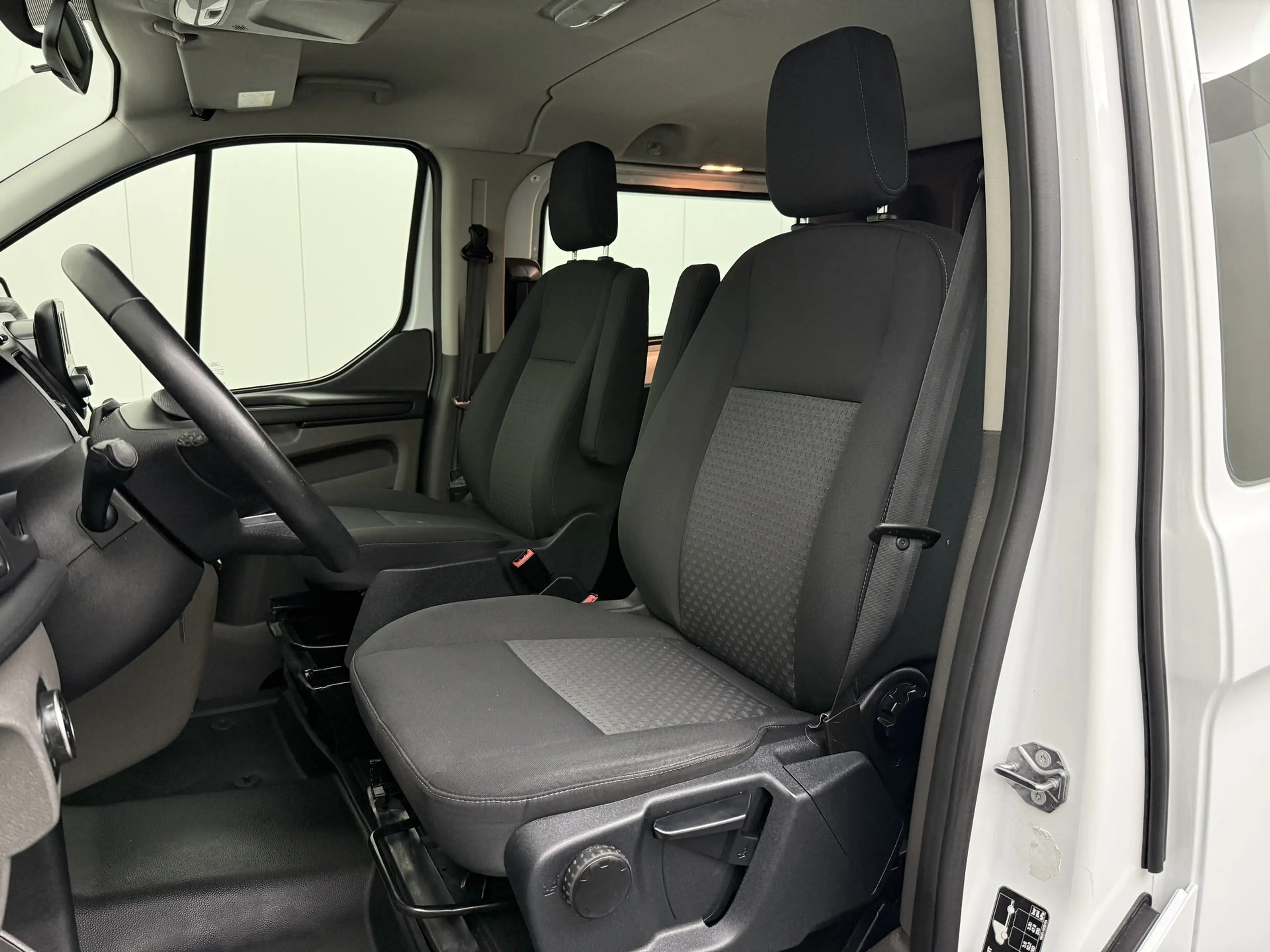 Ford Transit Custom 2.0TDCi 130PK Lang Dubbele Cabine | Werkplaats | A — photo 22