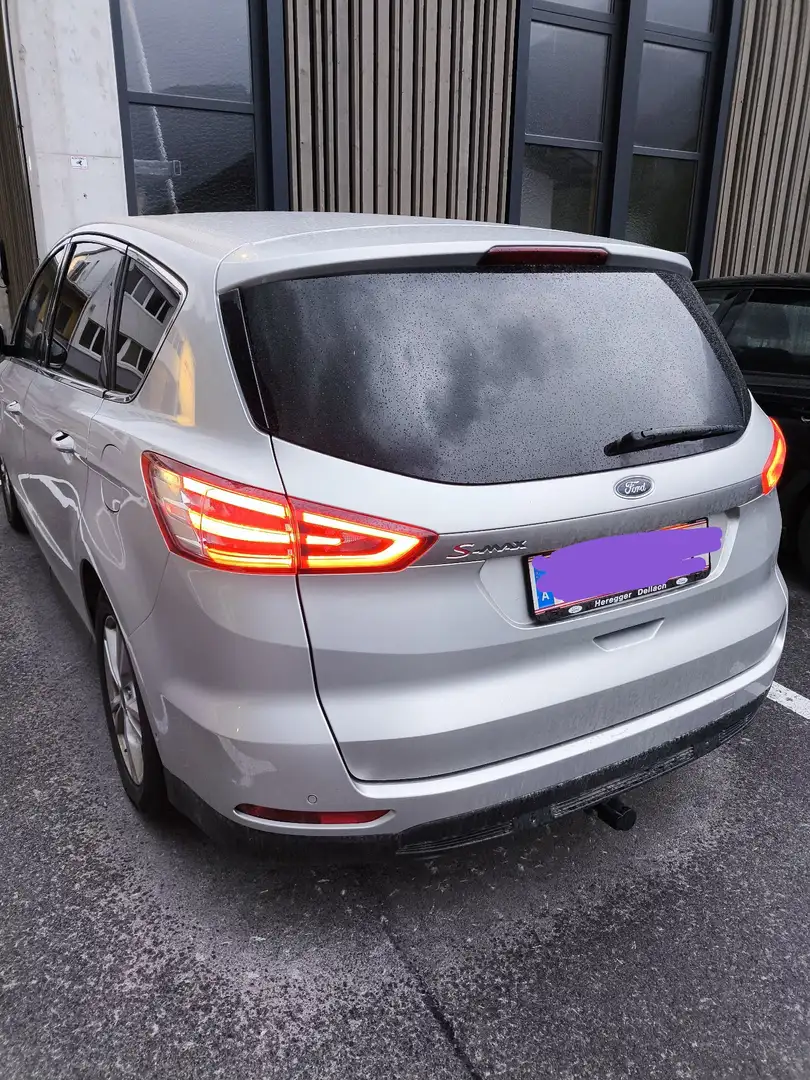 Ford S-Max 2.0 TDCi Titanium - 1