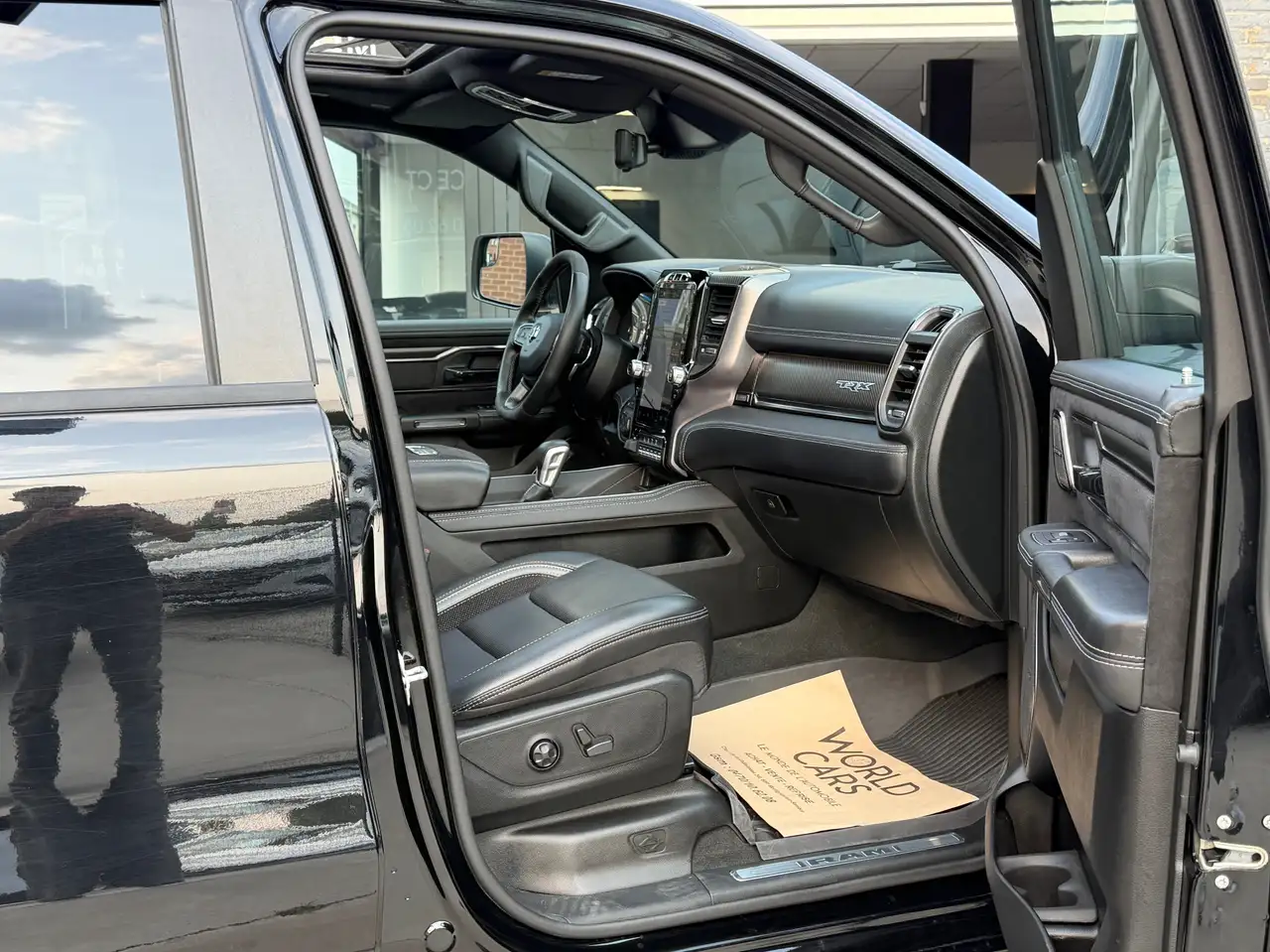 Dodge RAM 2023 — фото 11