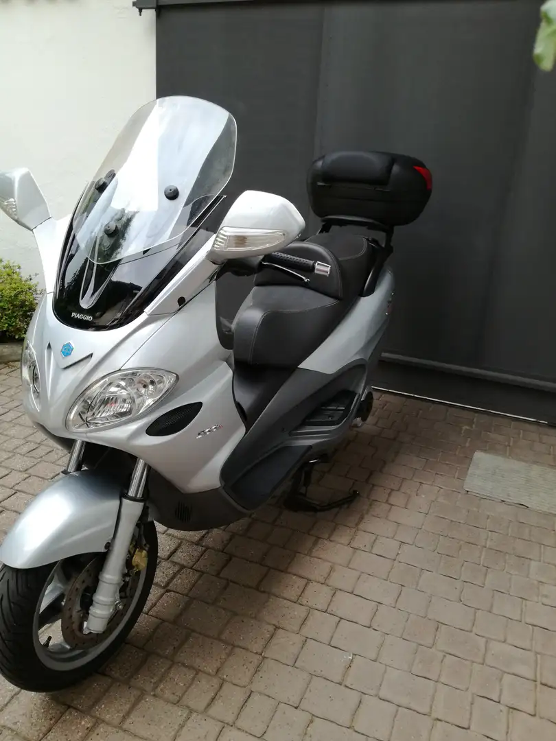 Piaggio X 9 500 Evolution Срібний - 2