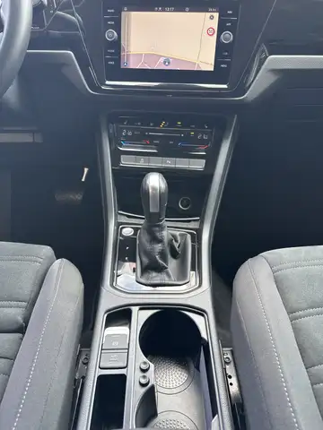 Volkswagen Touran view 15