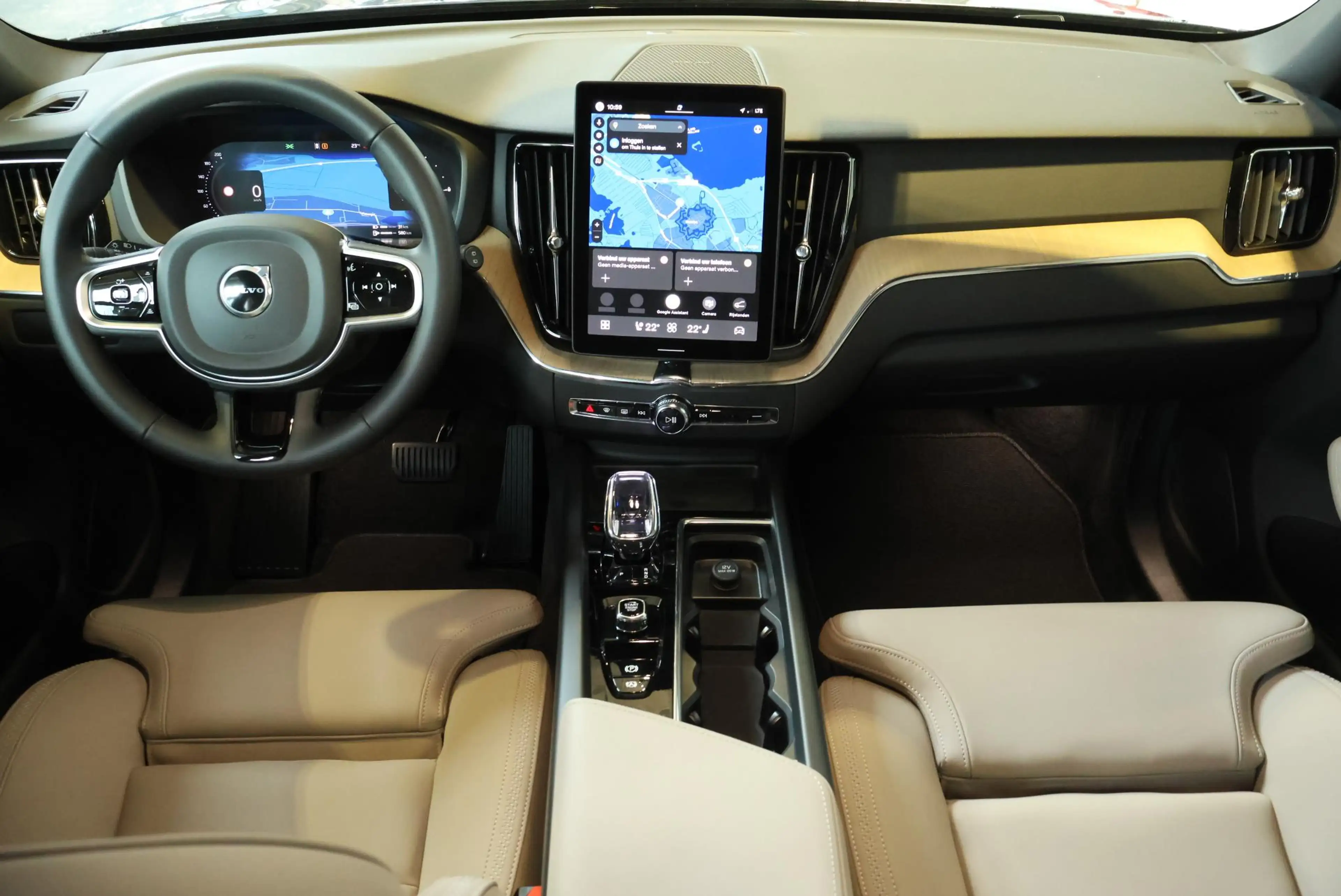Volvo XC60 T6 Plug-in hybrid AWD Plus Bright | Nieuw model | — photo 11