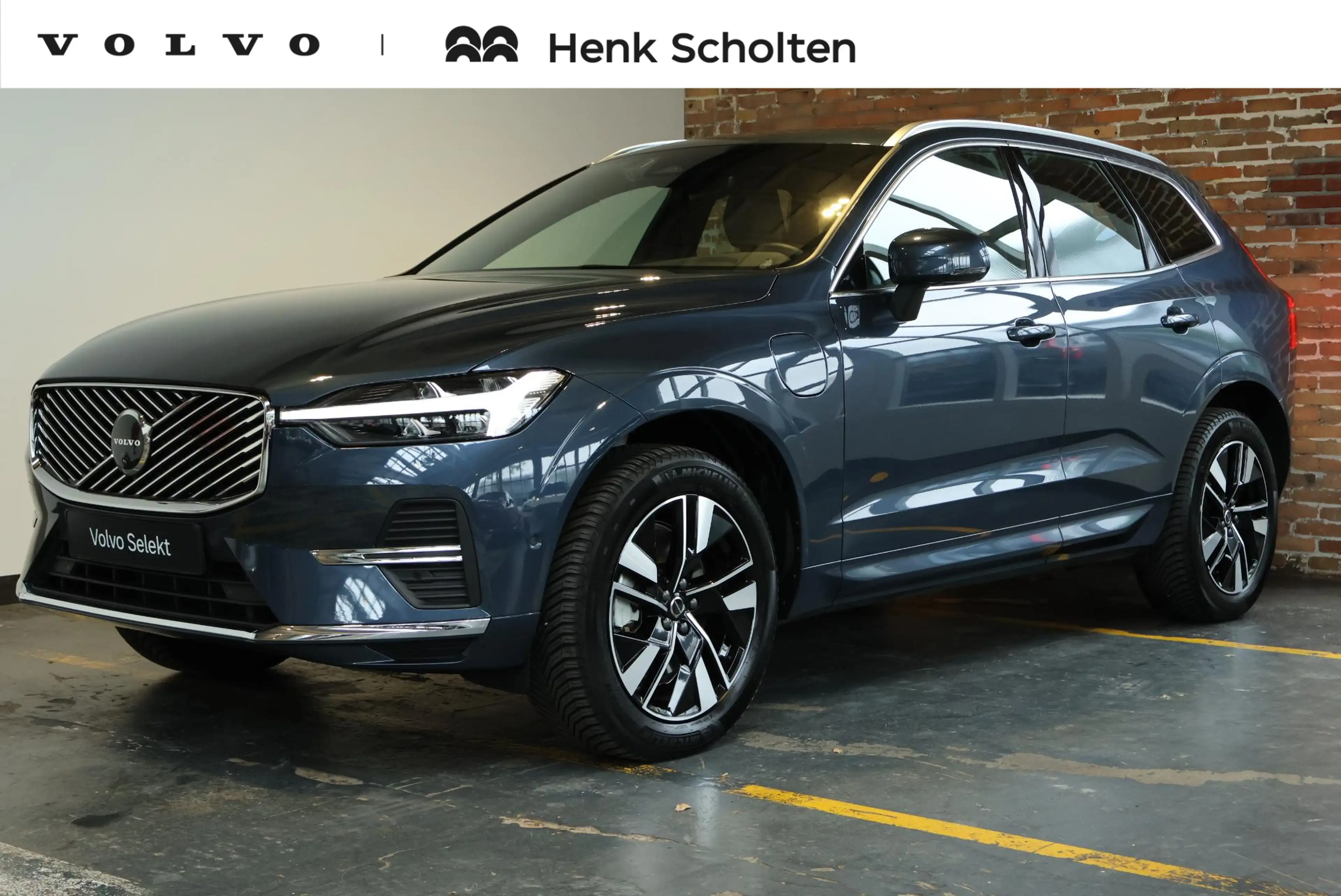 Volvo XC60 T6 Plug-in hybrid AWD Plus Bright | Nieuw model |