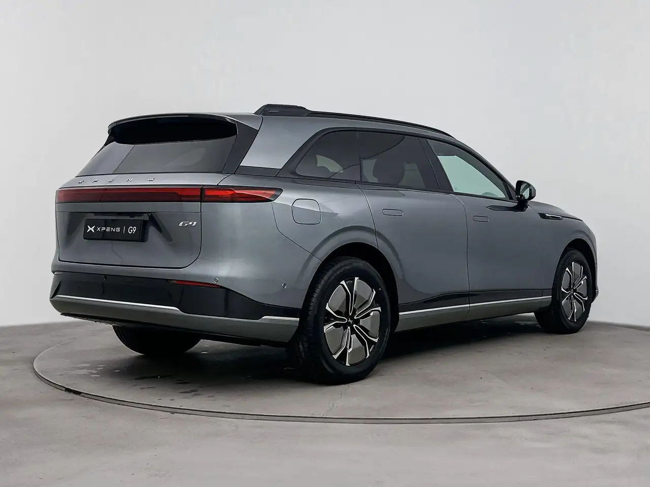 Xpeng G9 2025