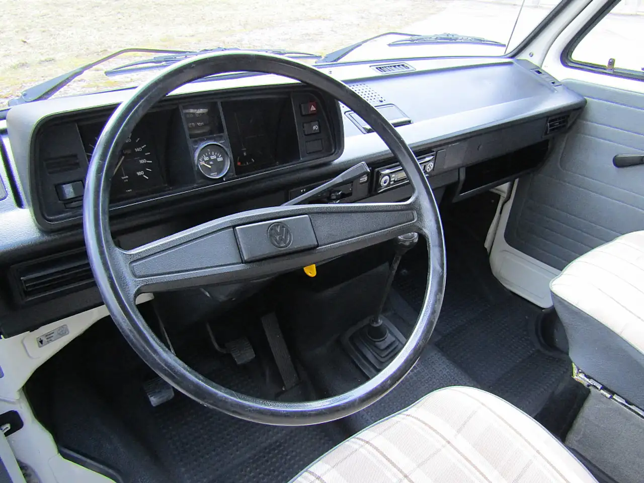 Volkswagen T3 Camping Hochdach, foto 10