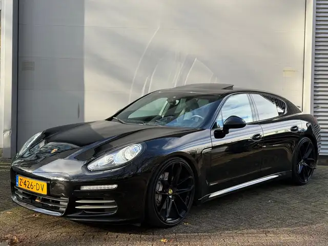 Porsche Panamera 4S 3.0 V6 TwinTurbo 420pk l ACC l Schuifdak l 22"