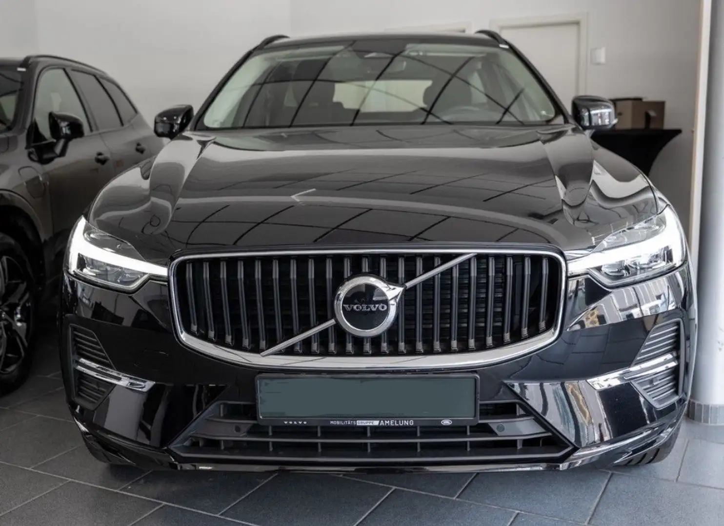 Volvo XC60 XC60 2.0 b4 Momentum awd auto my20 Nero - 2
