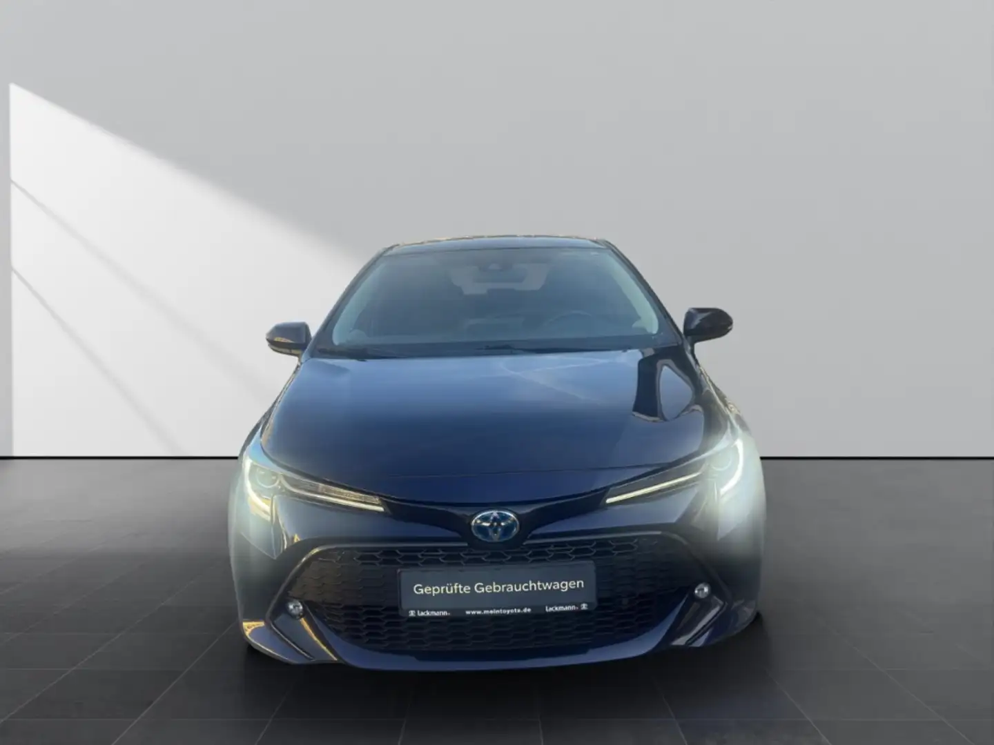 Toyota Corolla 1.8 Hybrid Team D*Technik-Paket*Navi*LED* Azul - 2