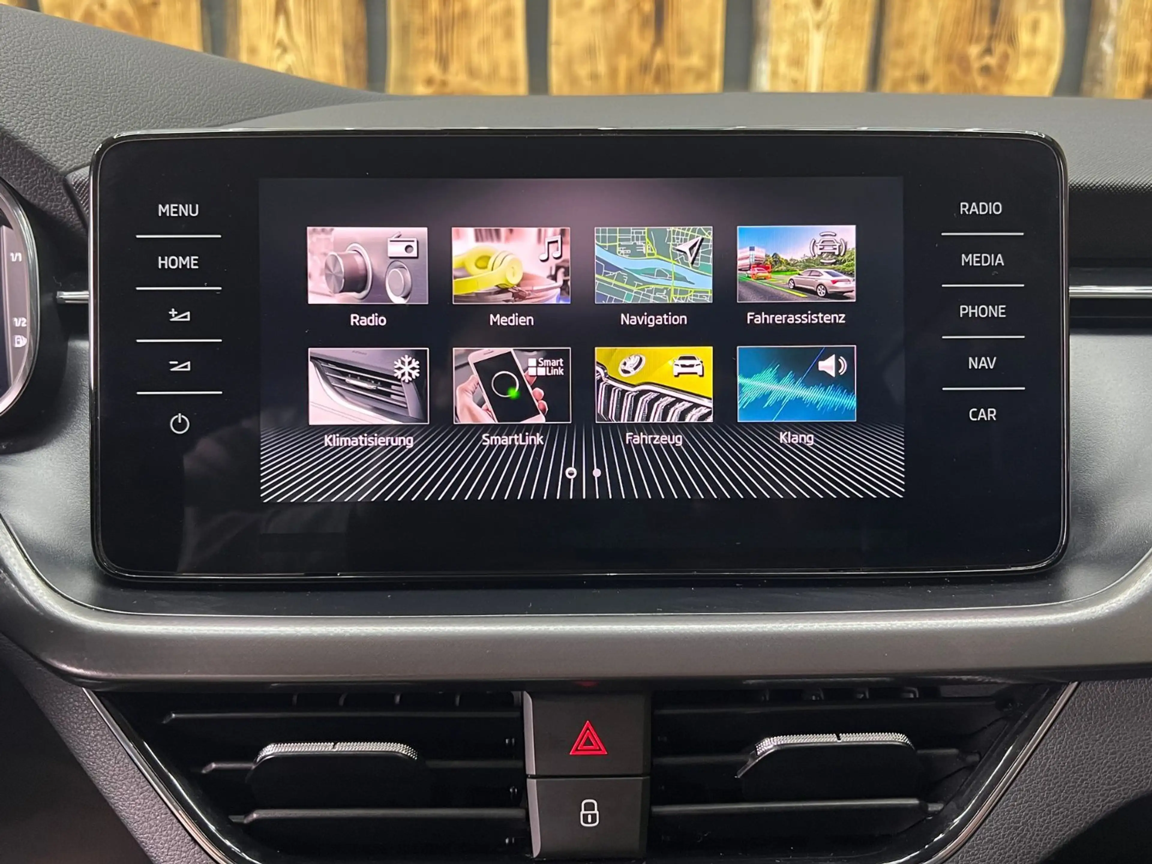 Skoda Scala 1.0 TSI DSG |SHZ|KAM|Virtual|DAB — photo 8