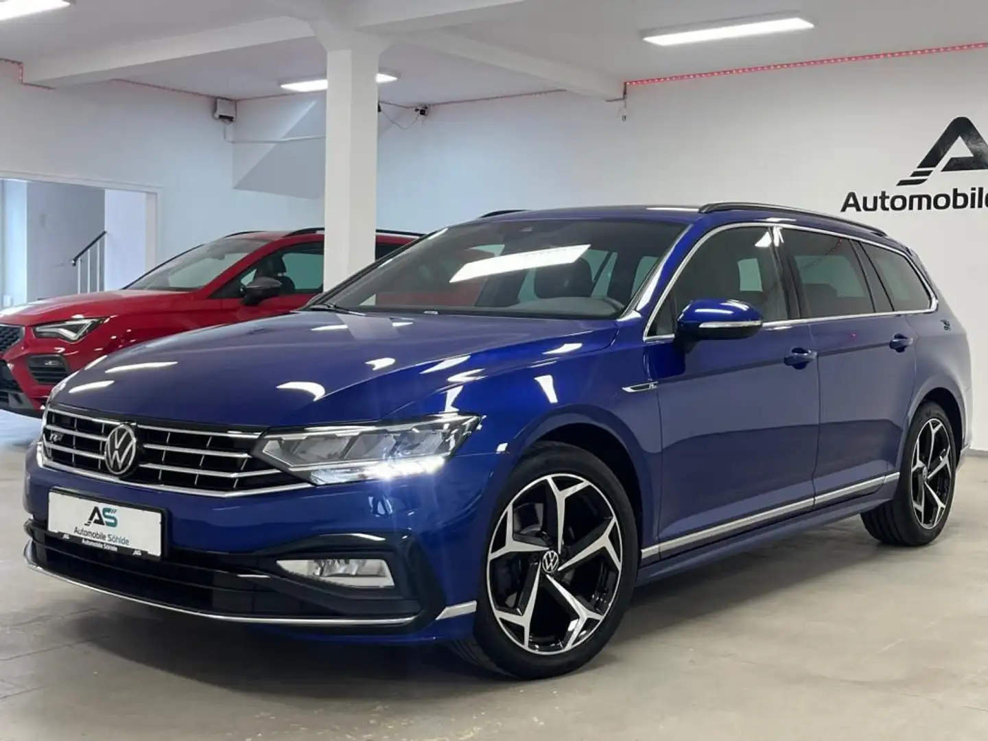 Volkswagen Passat 2.0 TDi R-line DSG Navi/Leder/LED/AHK/Kam Blau - 2