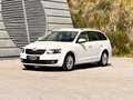 Skoda Octavia 2.0 TDI Ambition / Xenon / Sitzheizg. / Navi / PDC Weiß - thumbnail 3