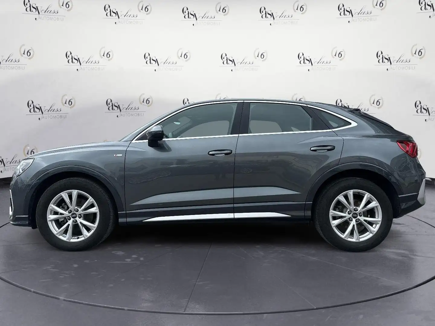 Audi Q3 SPB 35 TDI S tronic S line Camera Cockpit Matrix Grigio - 2