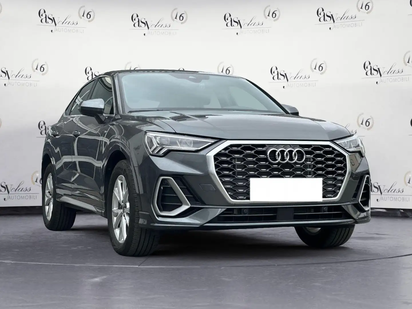 Audi Q3 SPB 35 TDI S tronic S line Camera Cockpit Matrix Grigio - 1
