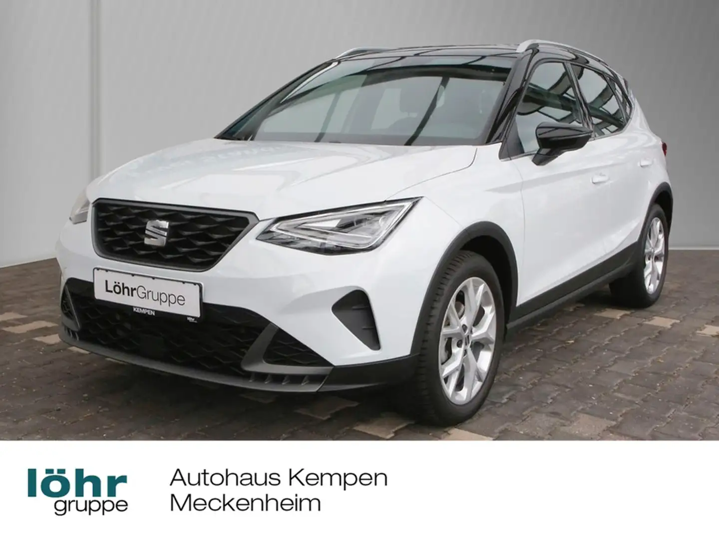 SEAT Arona 1.0 TSI FR 17"Navi+VC+FullLink LED PDC Klima Weiß - 1