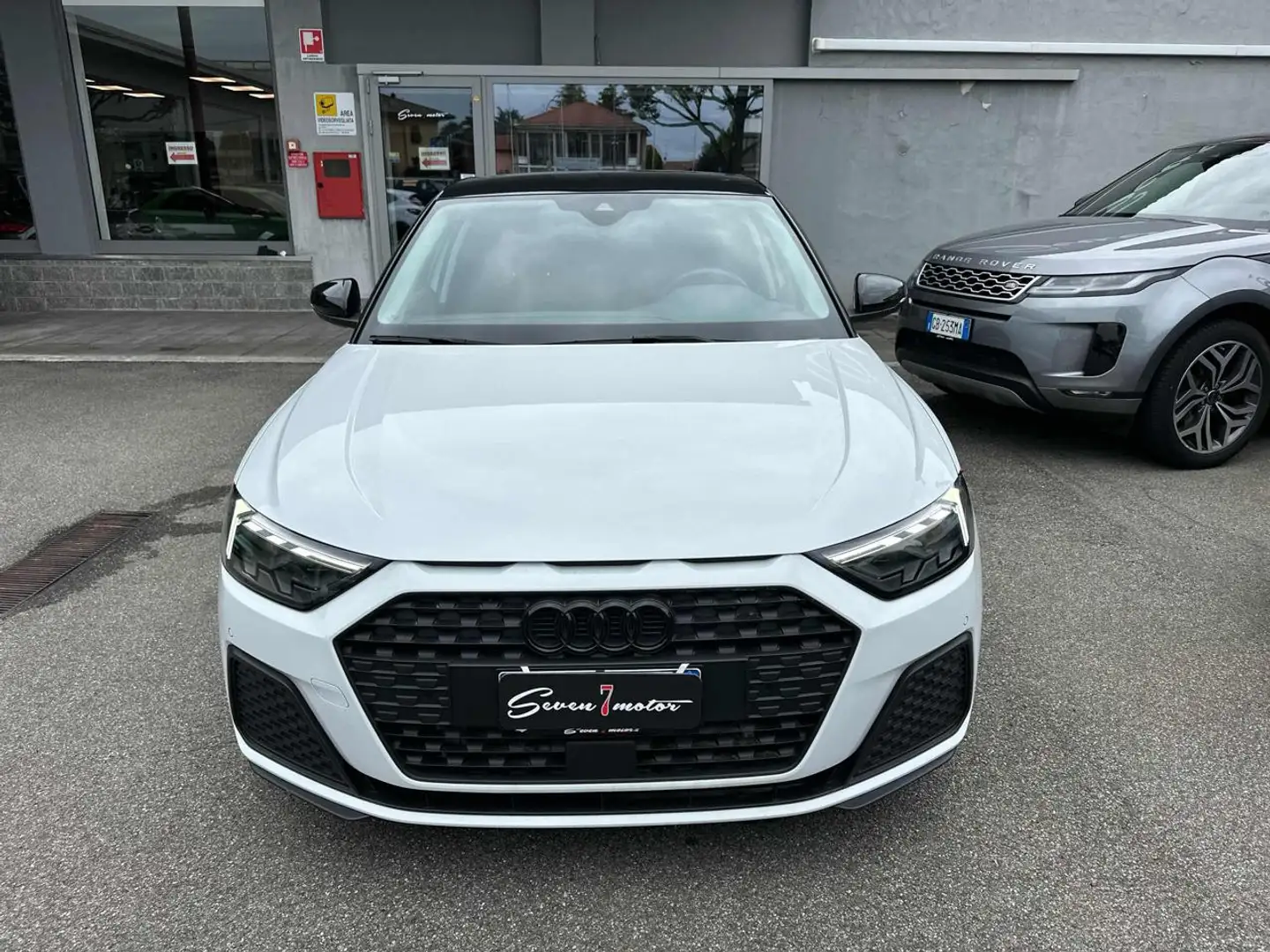 Audi A1 Sportback 30 TFSI S tronic Admired - NEOPATENTATI Weiß - 2