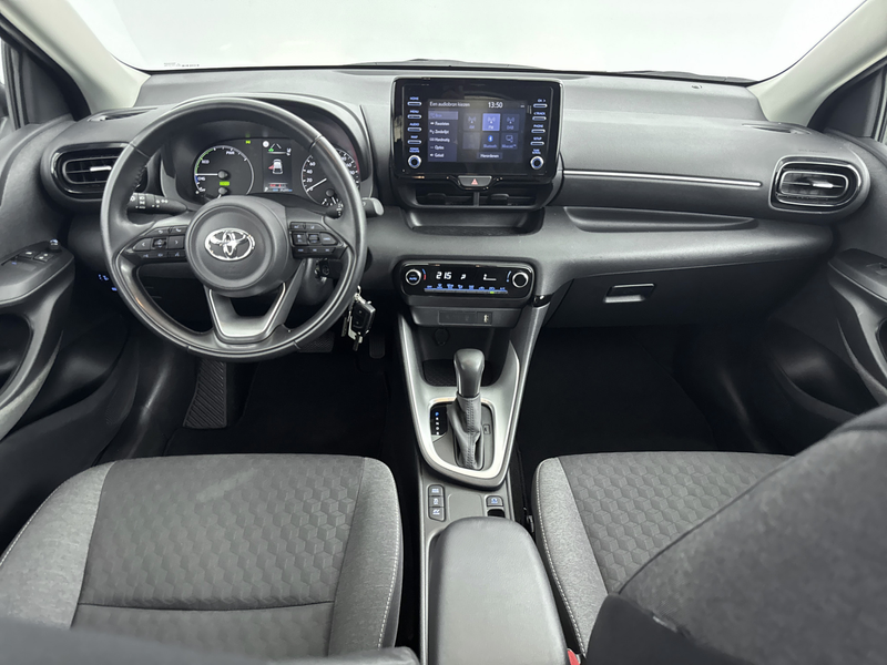 Toyota Yaris 1.5 Hybrid Active | Trekhaak | NL-Auto | Parkeerca — photo 4