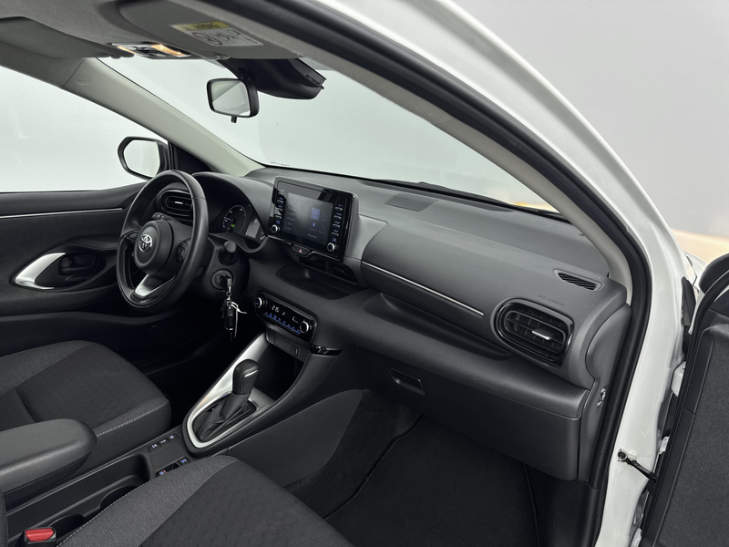 Toyota Yaris 1.5 Hybrid Active | Trekhaak | NL-Auto | Parkeerca — photo 6