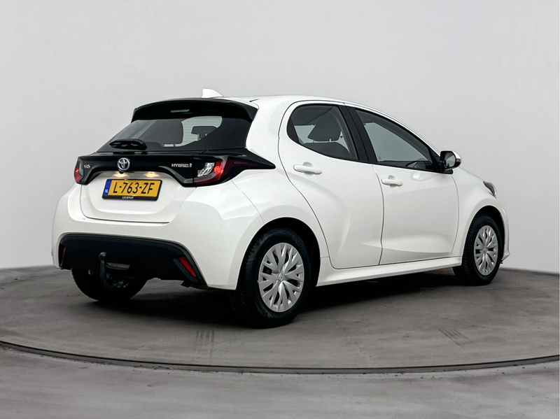 Toyota Yaris 1.5 Hybrid Active | Trekhaak | NL-Auto | Parkeerca — photo 2