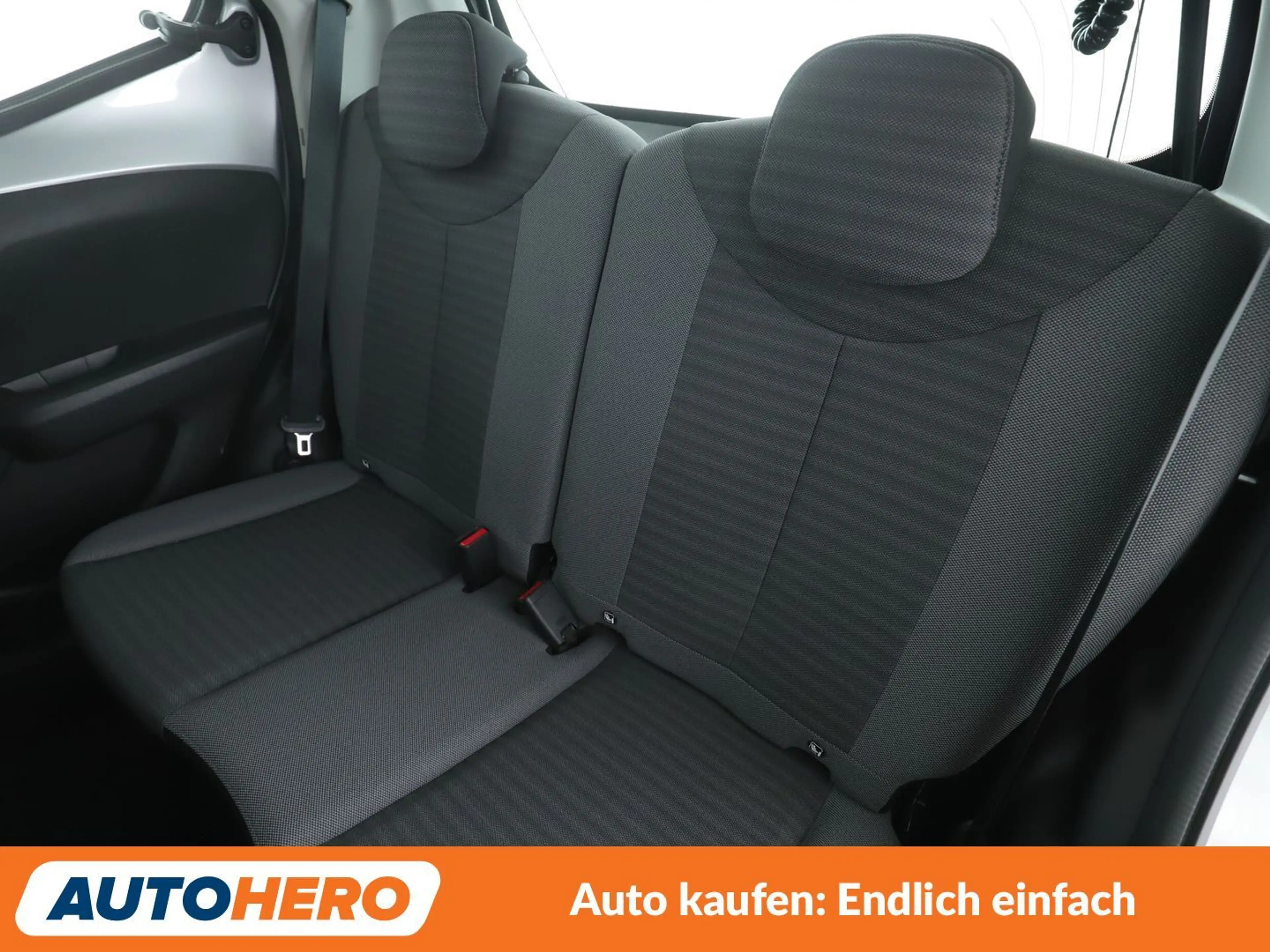Toyota Aygo 1.0 X-Play club*RÜCKFAHRKAMERA*BLUETOOTH* — photo 14