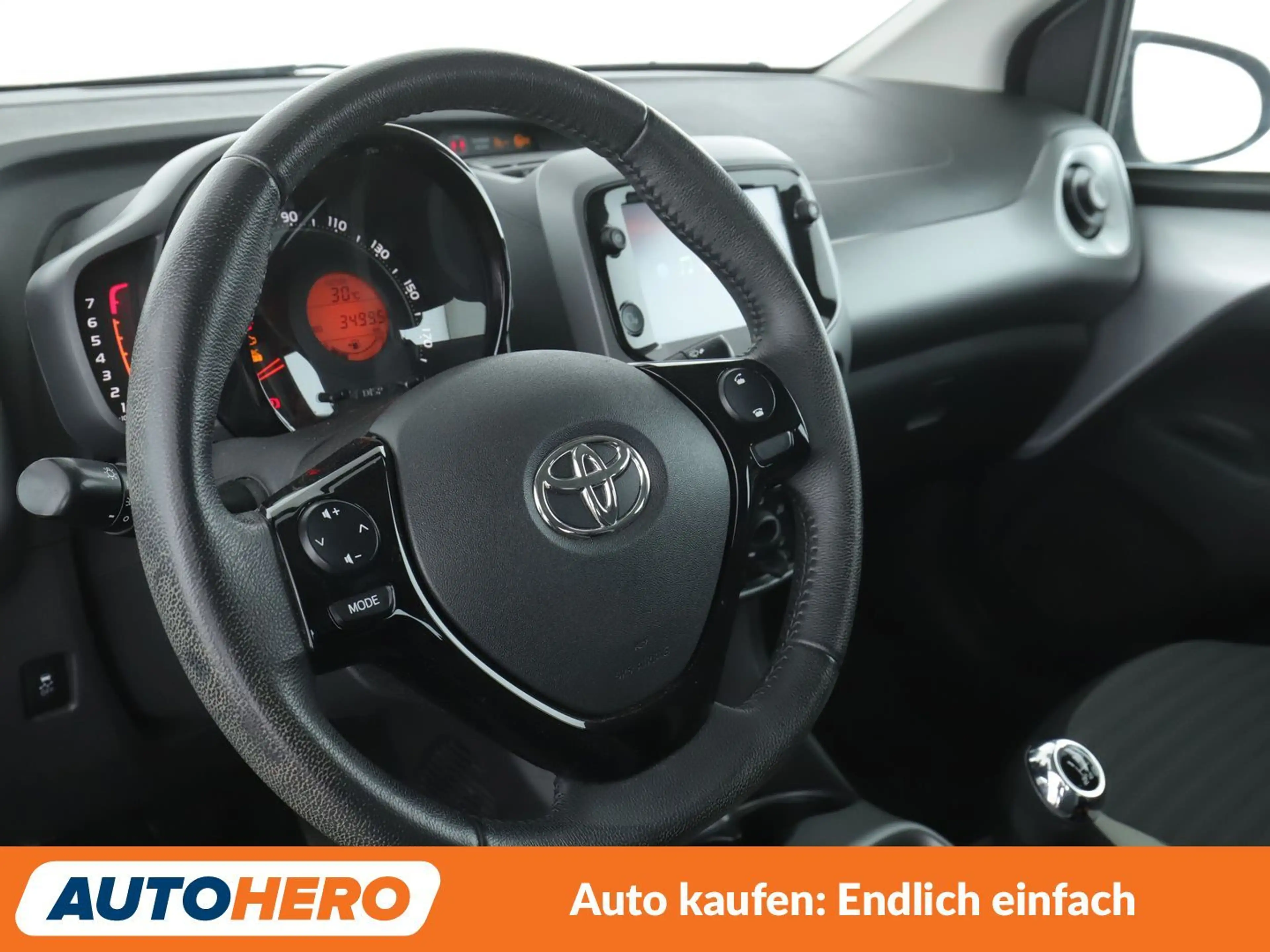 Toyota Aygo 1.0 X-Play club*RÜCKFAHRKAMERA*BLUETOOTH* — photo 11