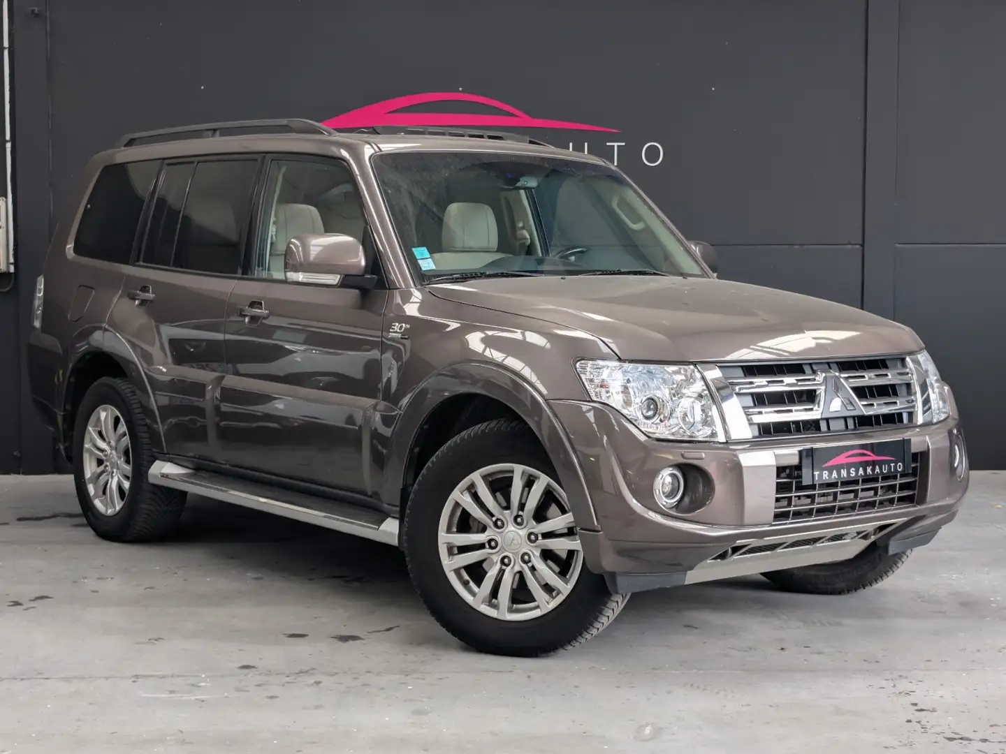 Mitsubishi Pajero Instyle A Wit - 1