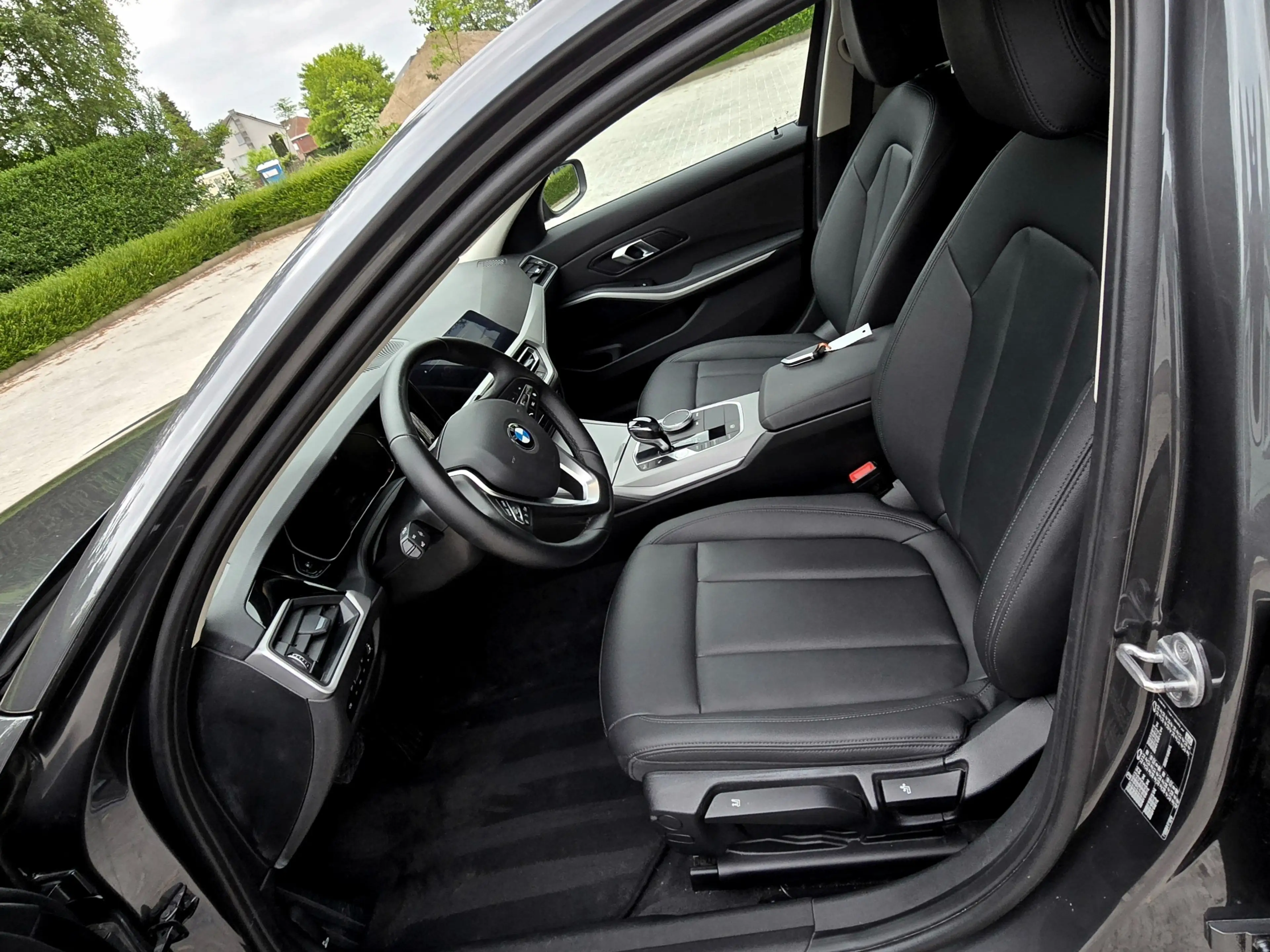 BMW 316 dA 2.0D-Leder-LED-Carplay-Andriod-Privacy-ConnProf — photo 12